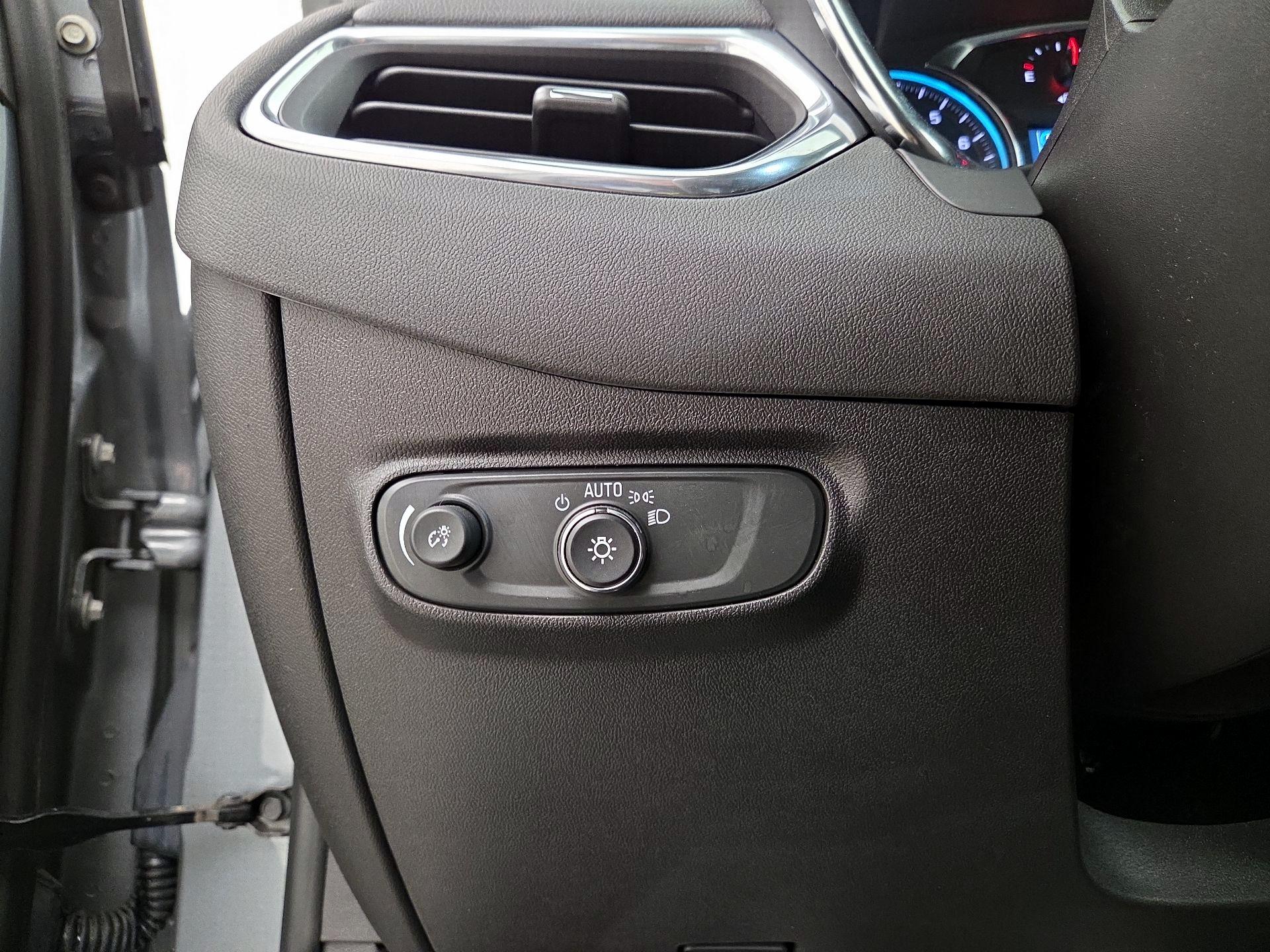 Thumbnail: 2024 Chevrolet Equinox - 13