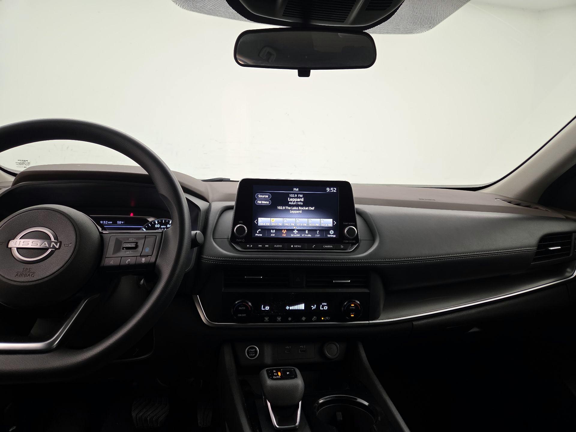 Thumbnail: 2023 Nissan Rogue - 9