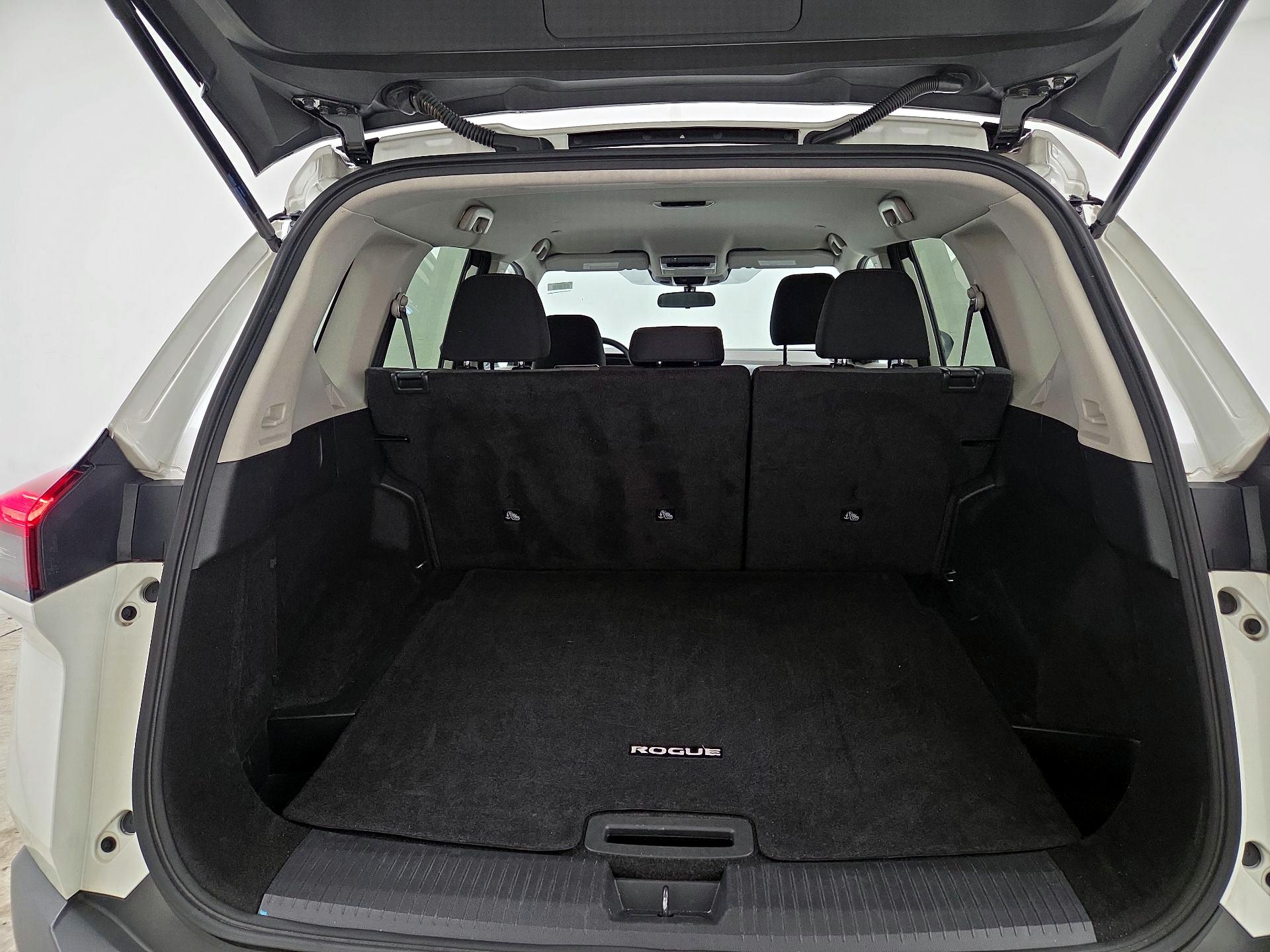 Thumbnail: 2023 Nissan Rogue - 20