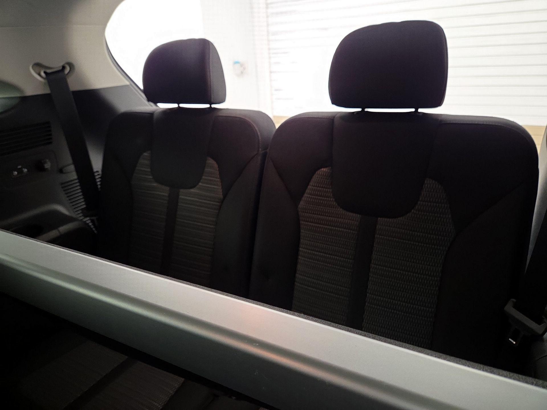 Thumbnail: 2023 Kia Sorento - 20