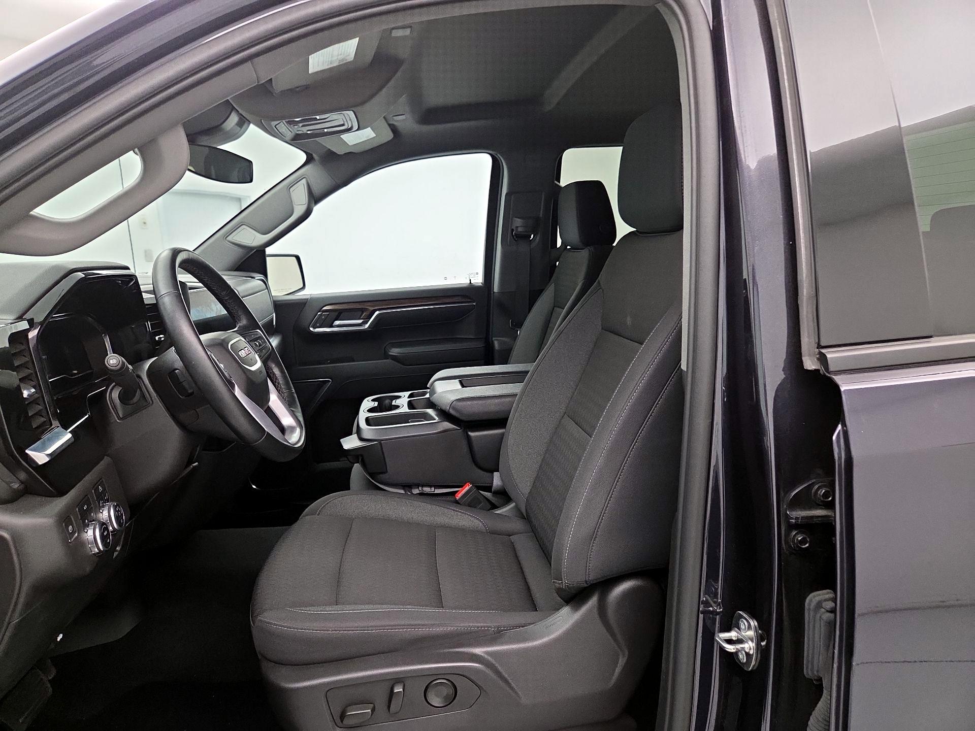 Thumbnail: 2024 GMC Sierra 1500 - 11