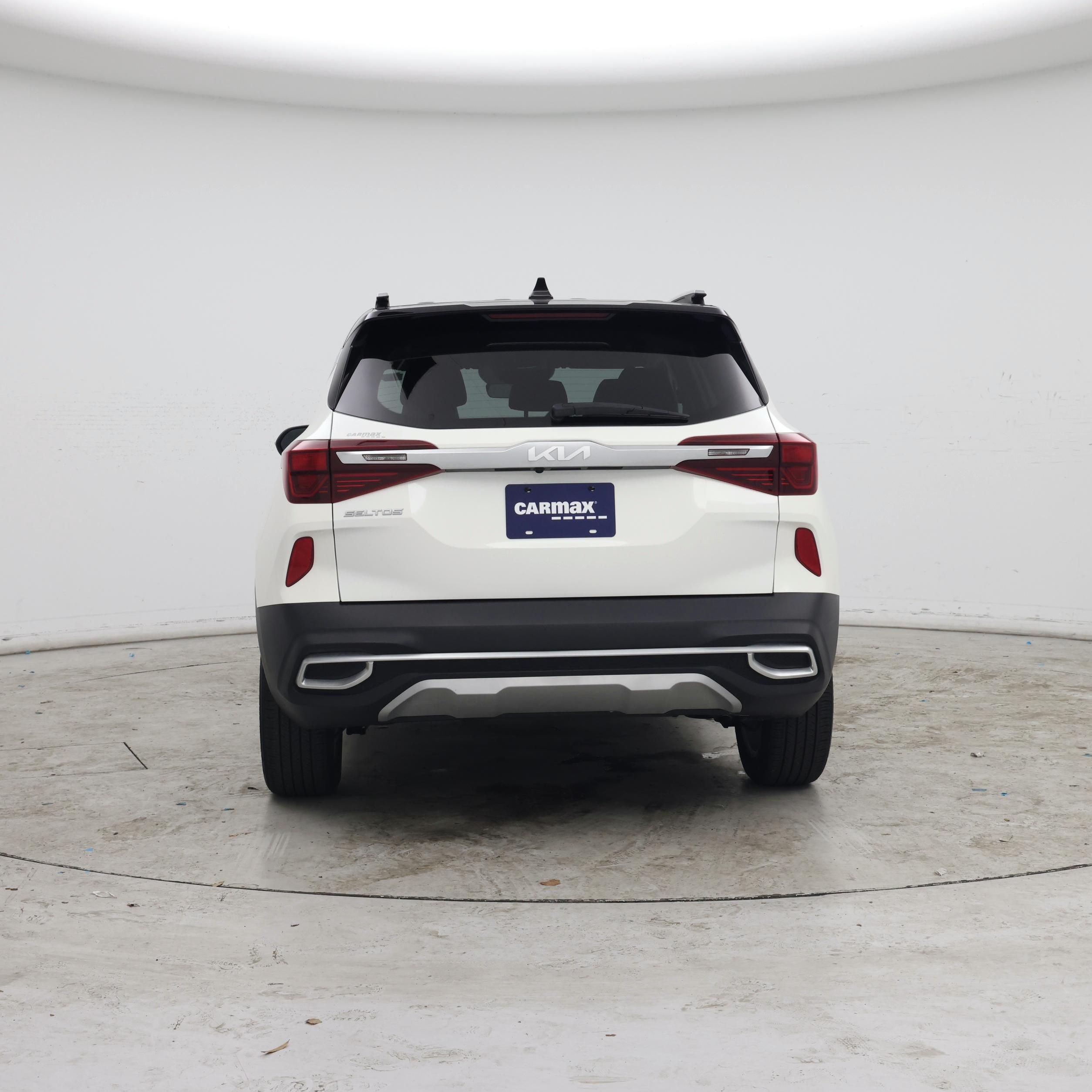 Thumbnail: 2023 Kia Seltos - 6