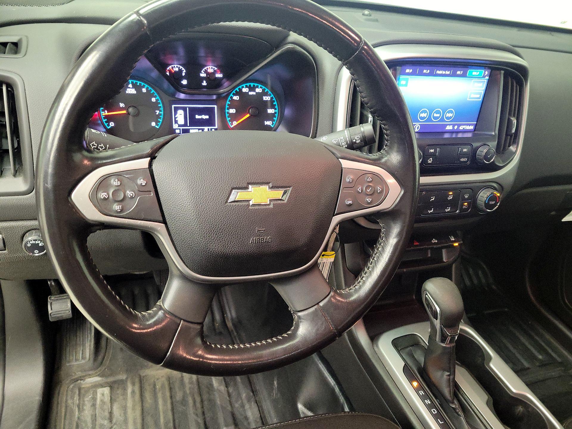 Thumbnail: 2022 Chevrolet Colorado - 10