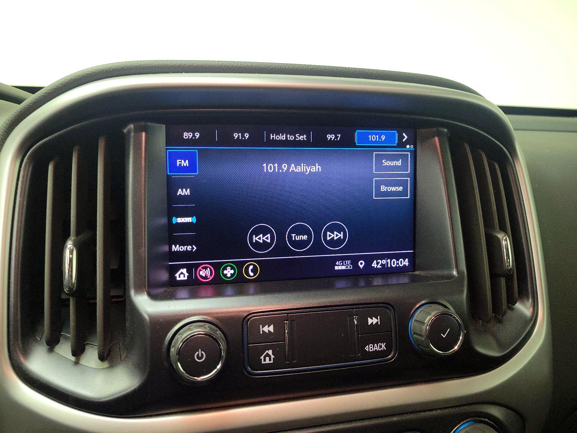 Thumbnail: 2022 Chevrolet Colorado - 15