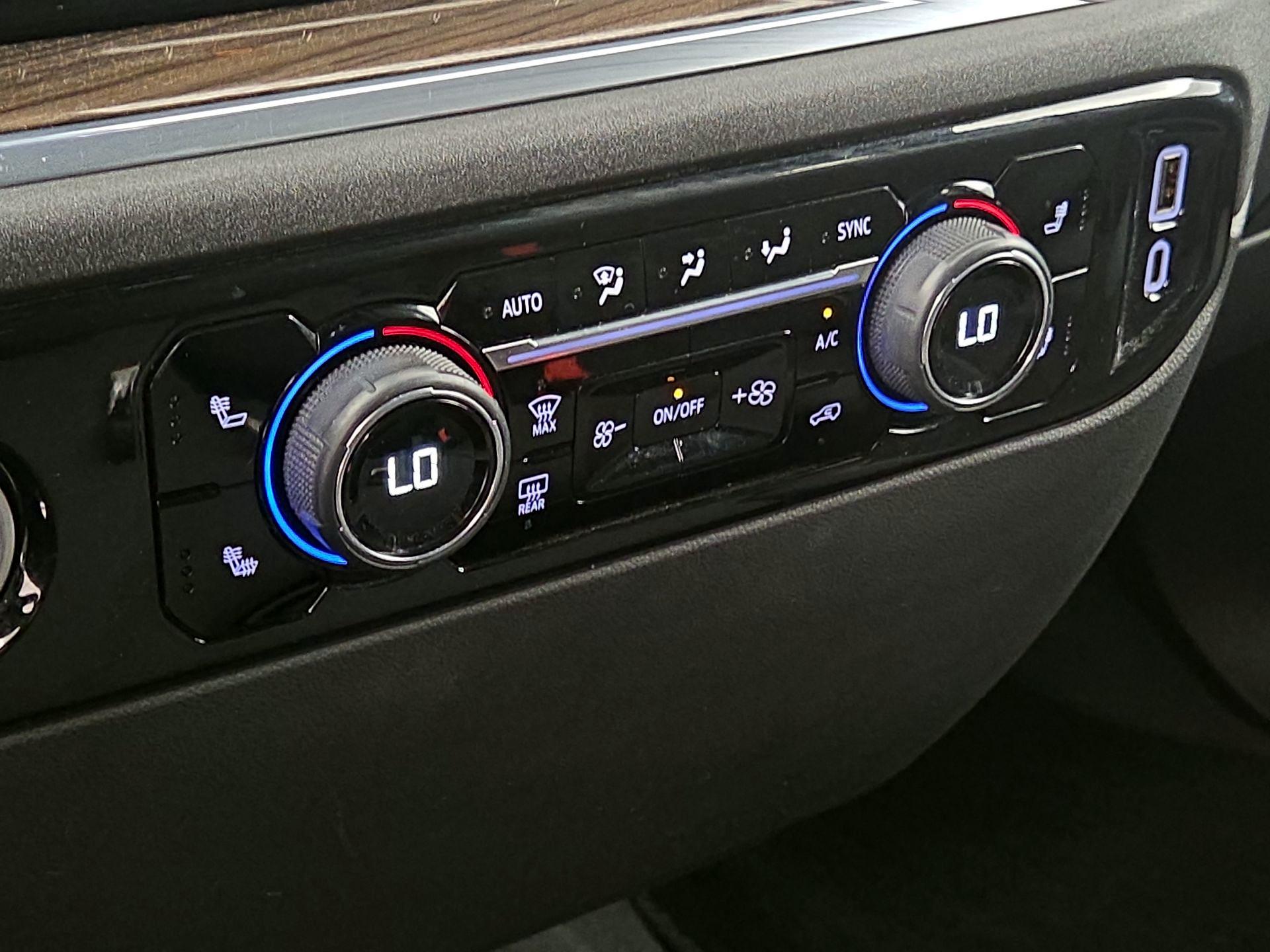 Thumbnail: 2023 Chevrolet Silverado 1500 - 16