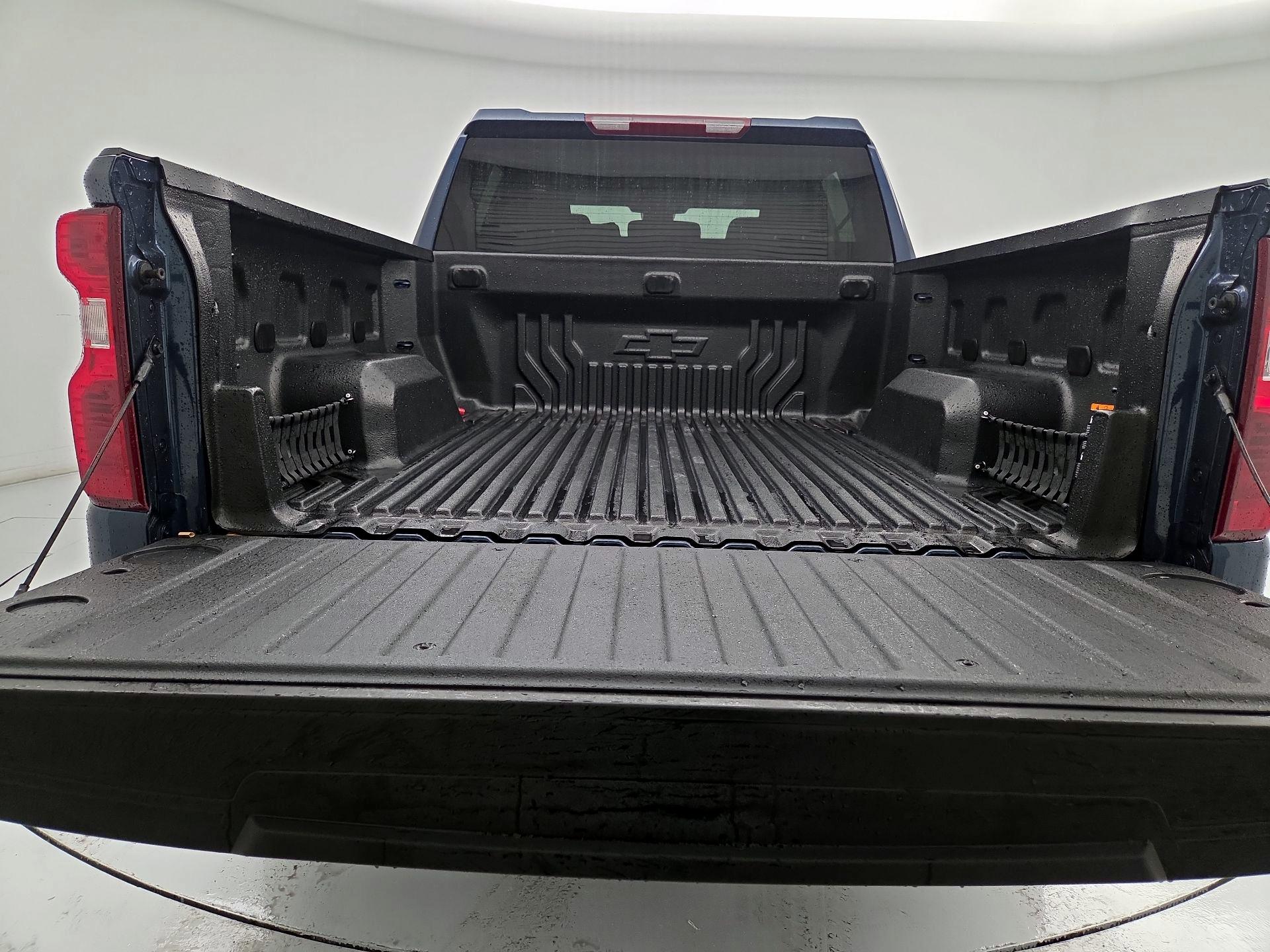 Thumbnail: 2023 Chevrolet Silverado 1500 - 20