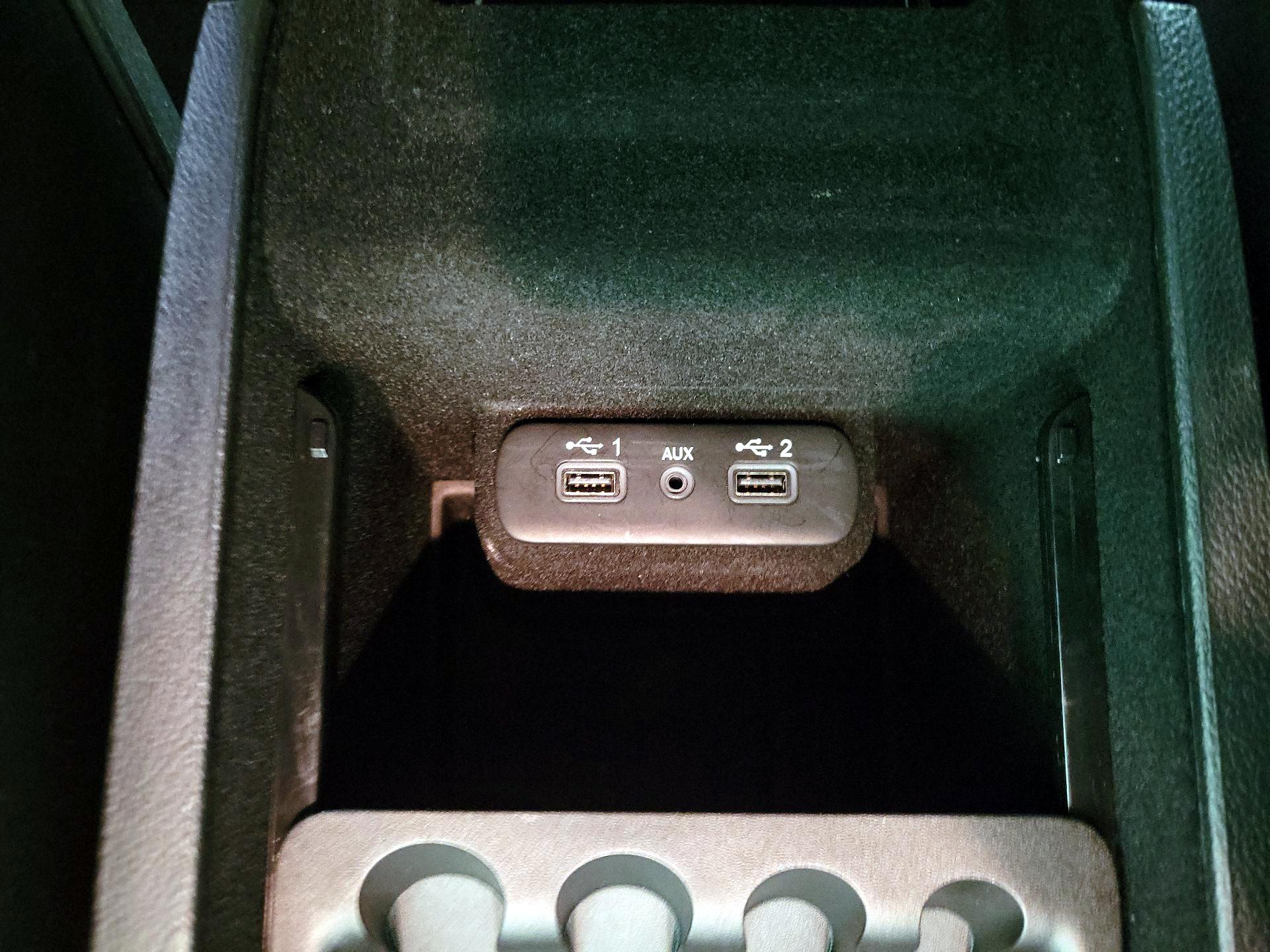 Thumbnail: 2021 Dodge Charger - 18