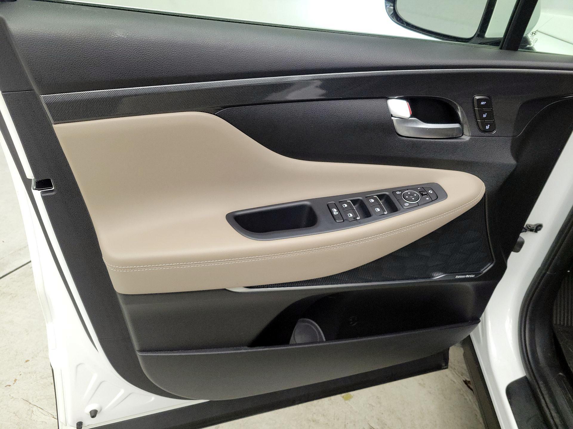 Thumbnail: 2023 Hyundai Santa Fe - 12