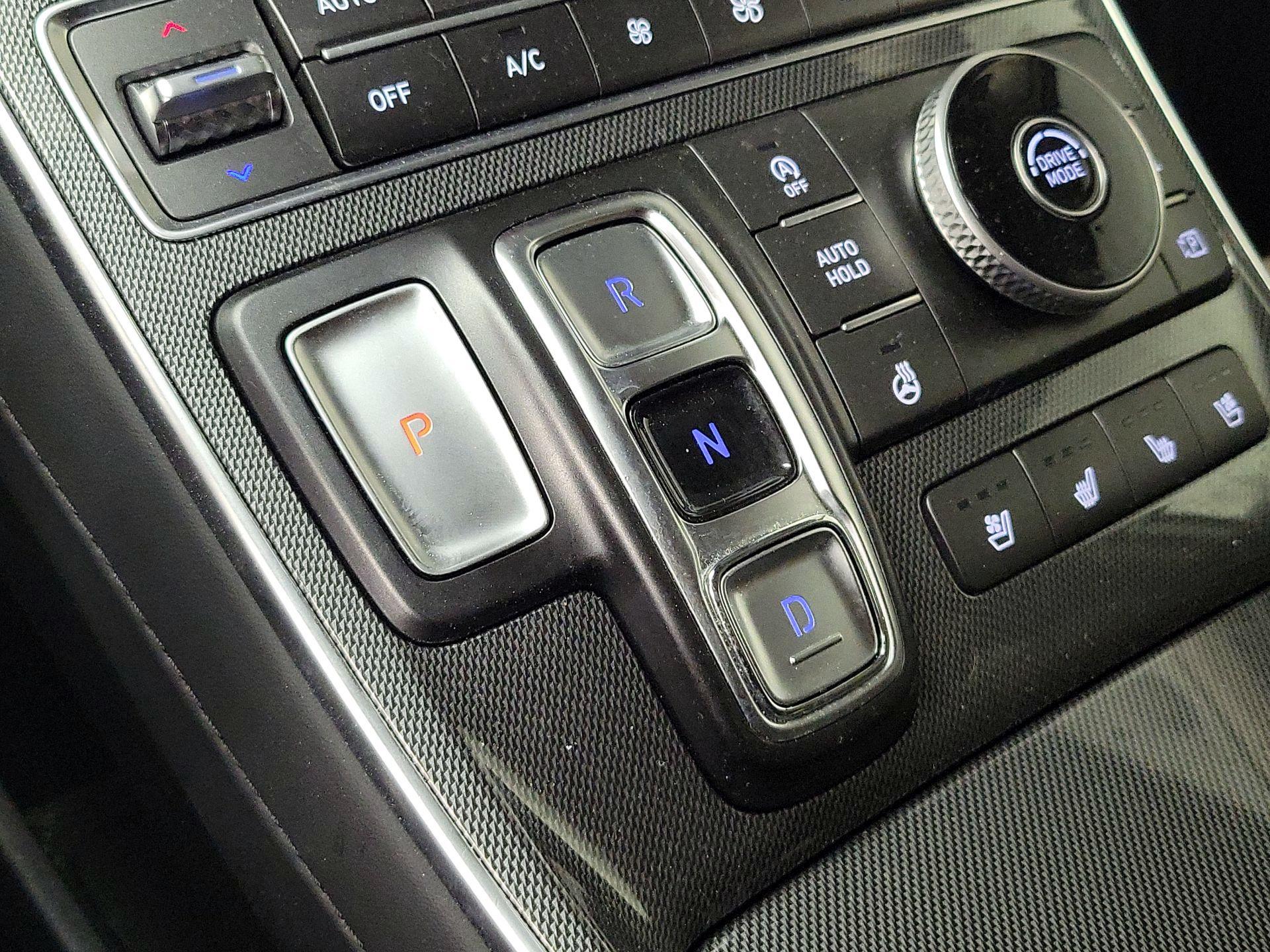 Thumbnail: 2023 Hyundai Santa Fe - 17