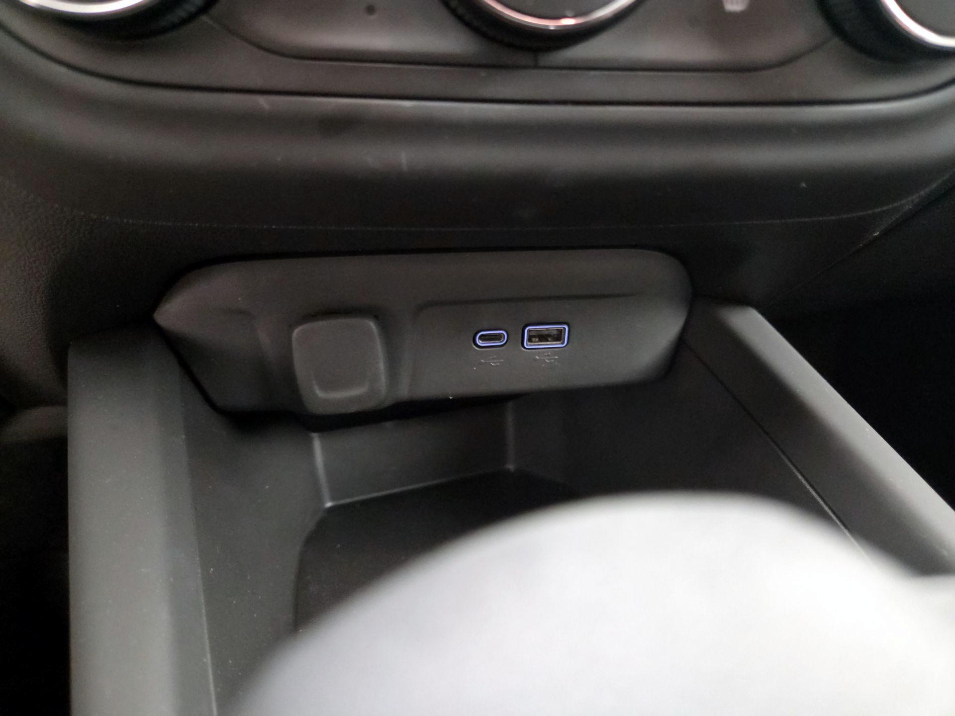 Thumbnail: 2024 Chevrolet Trax - 18