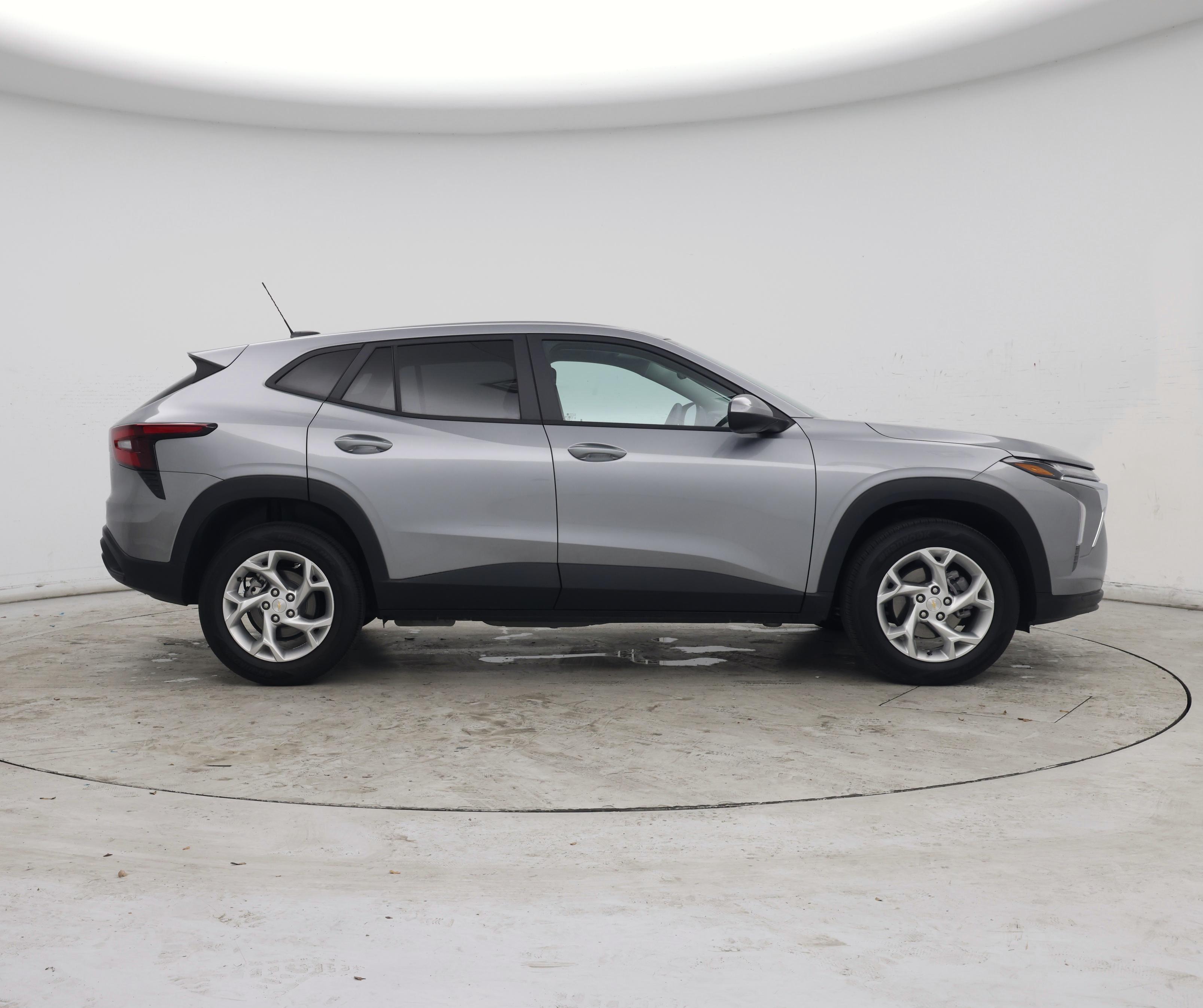 Thumbnail: 2024 Chevrolet Trax - 7