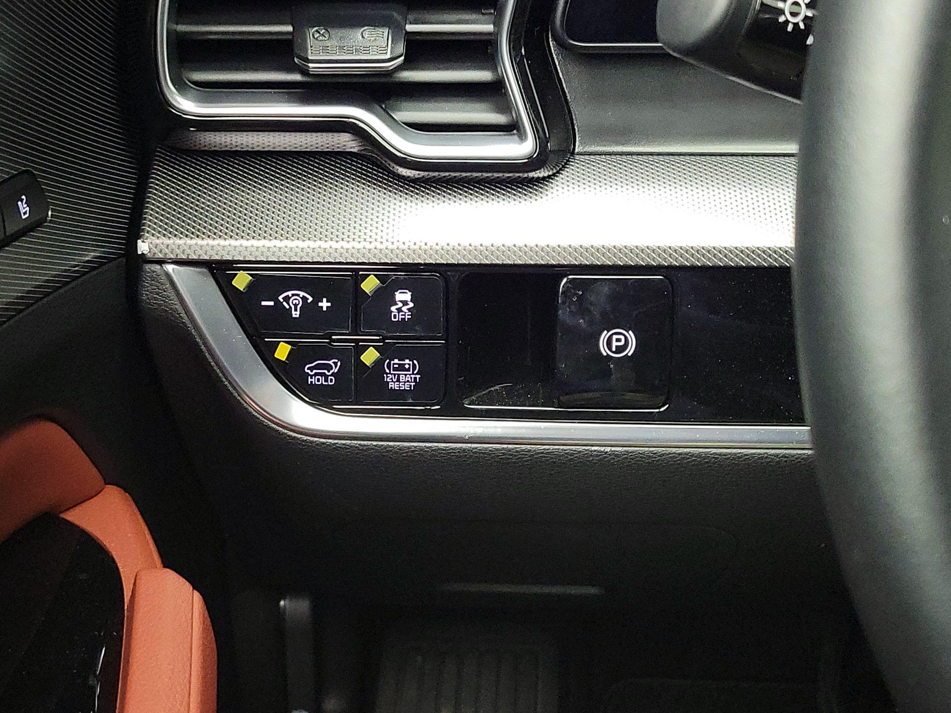 Thumbnail: 2025 Kia Sportage - 13