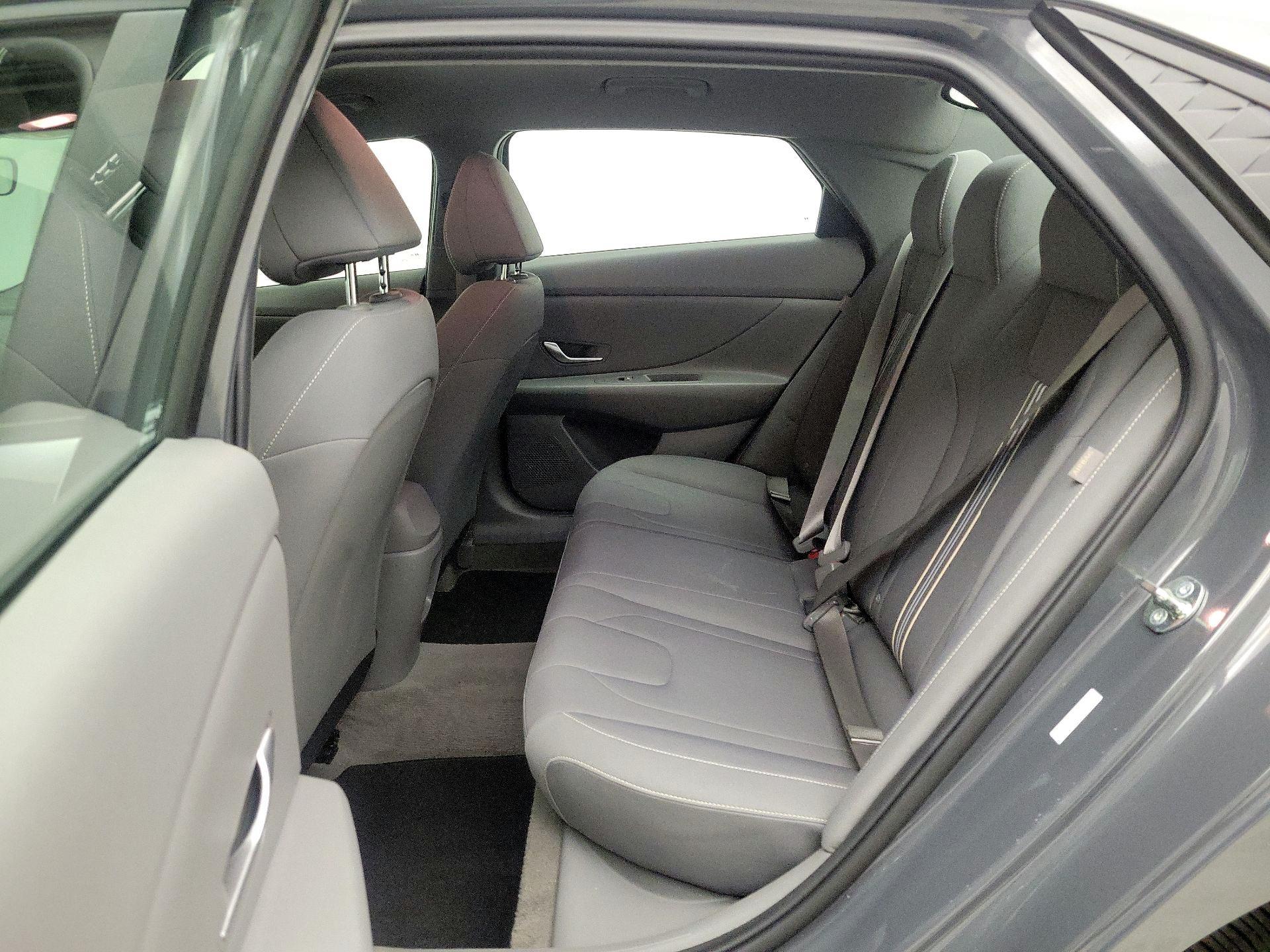 Thumbnail: 2024 Hyundai Elantra - 19