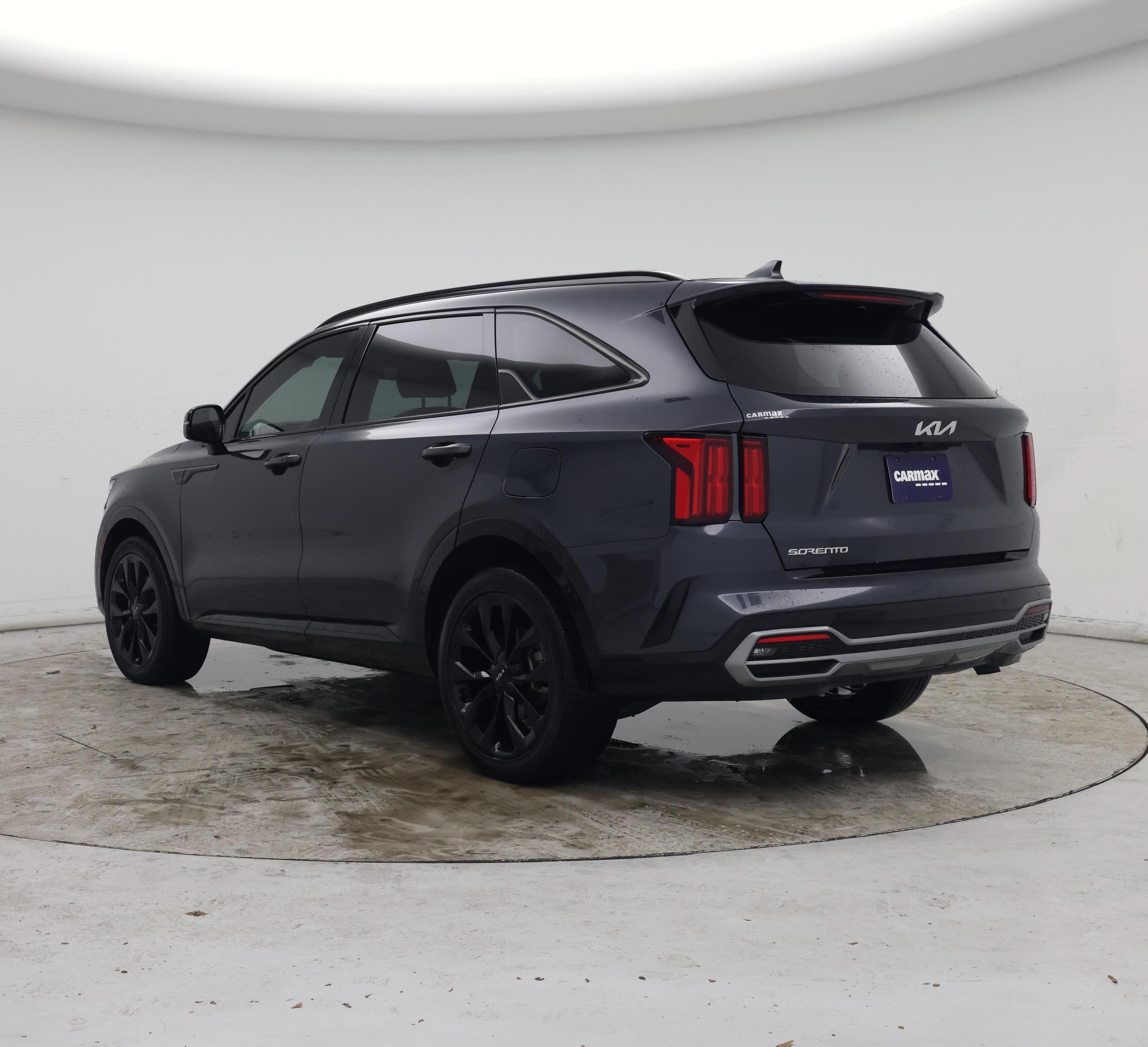 Thumbnail: 2023 Kia Sorento - 2