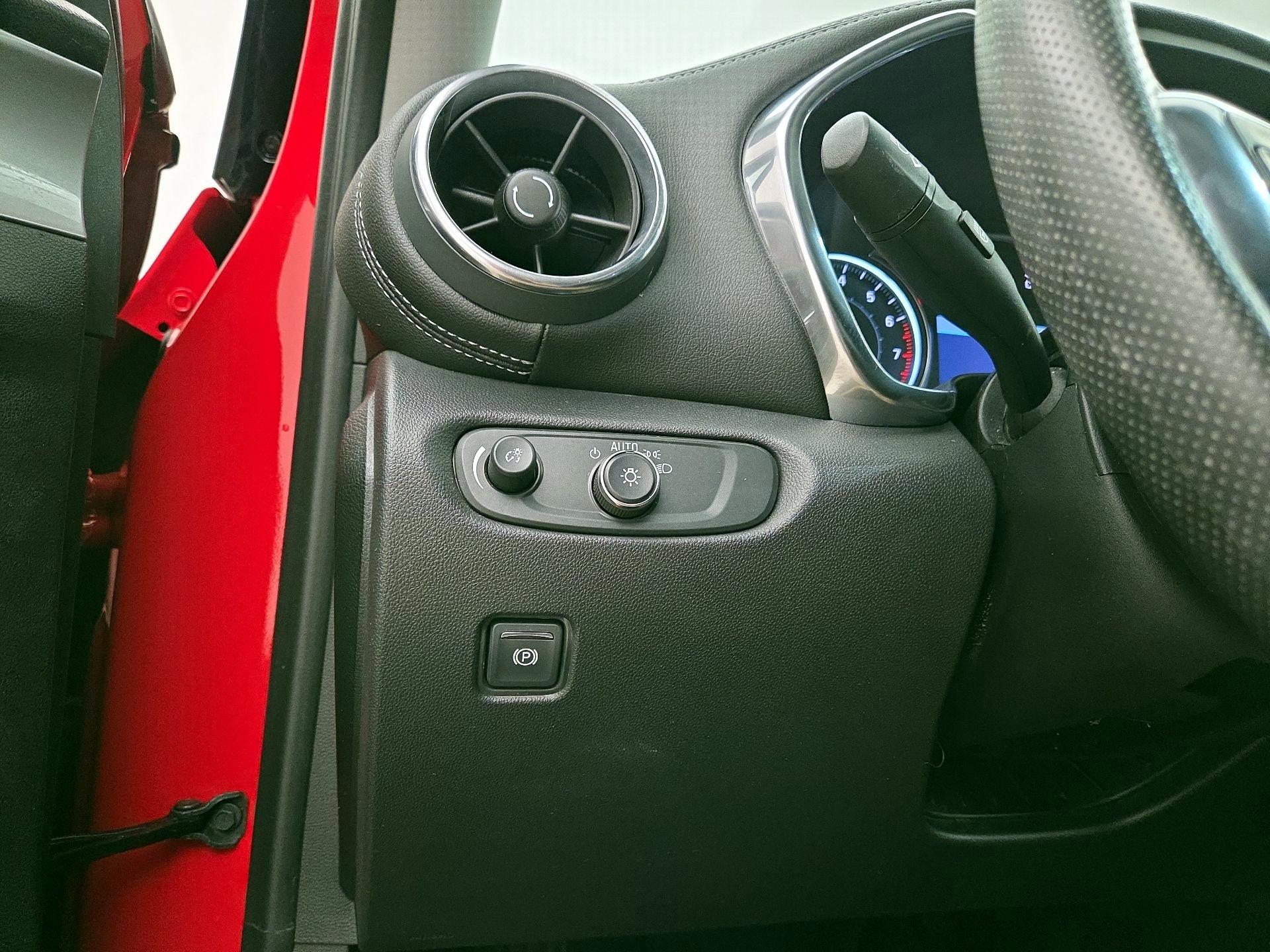 Thumbnail: 2023 Chevrolet Blazer - 13