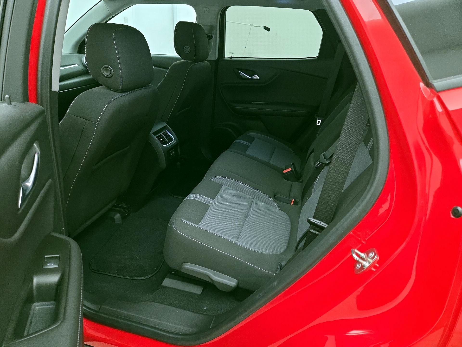 Thumbnail: 2023 Chevrolet Blazer - 19