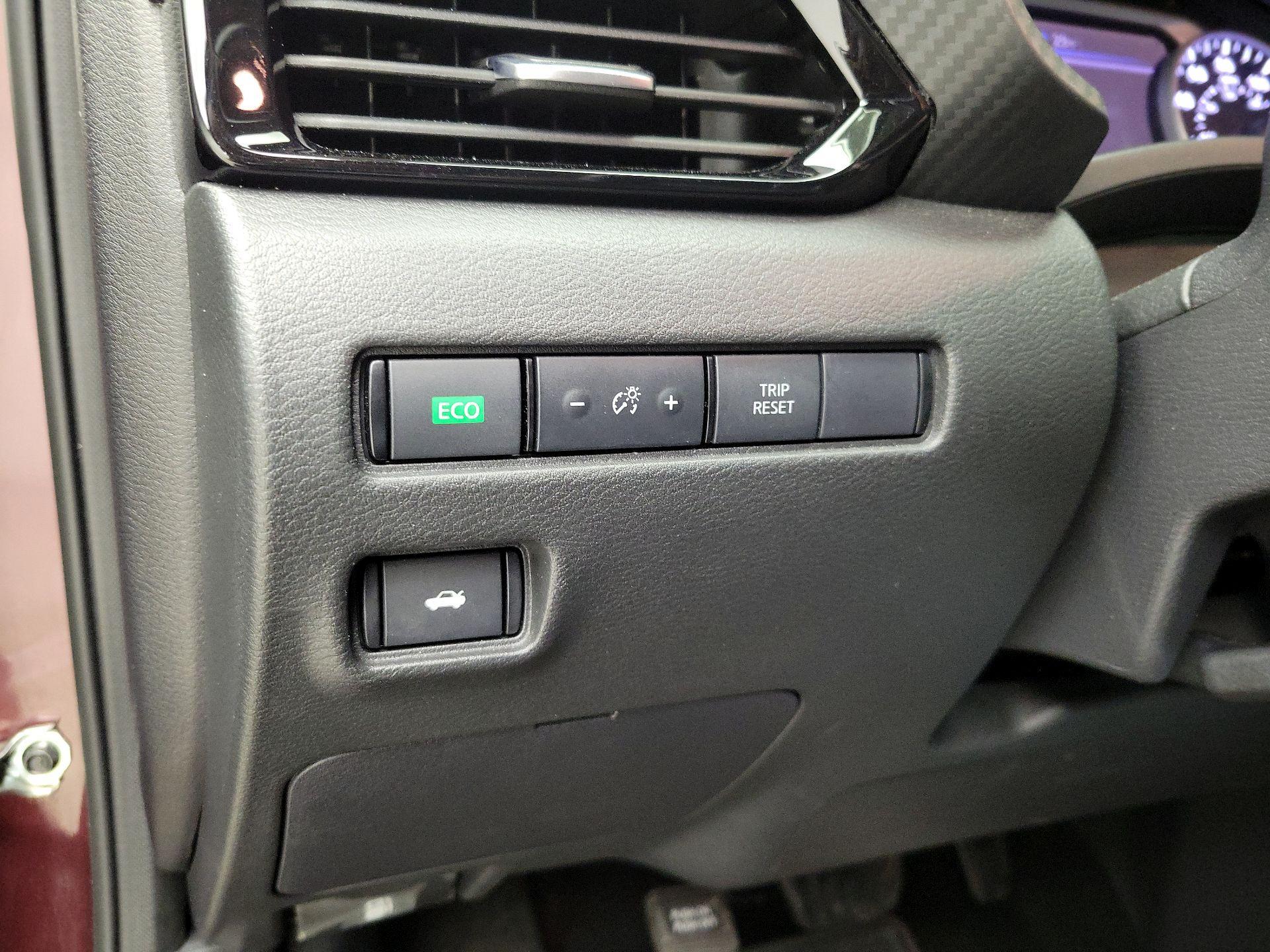 Thumbnail: 2024 Nissan Sentra - 11