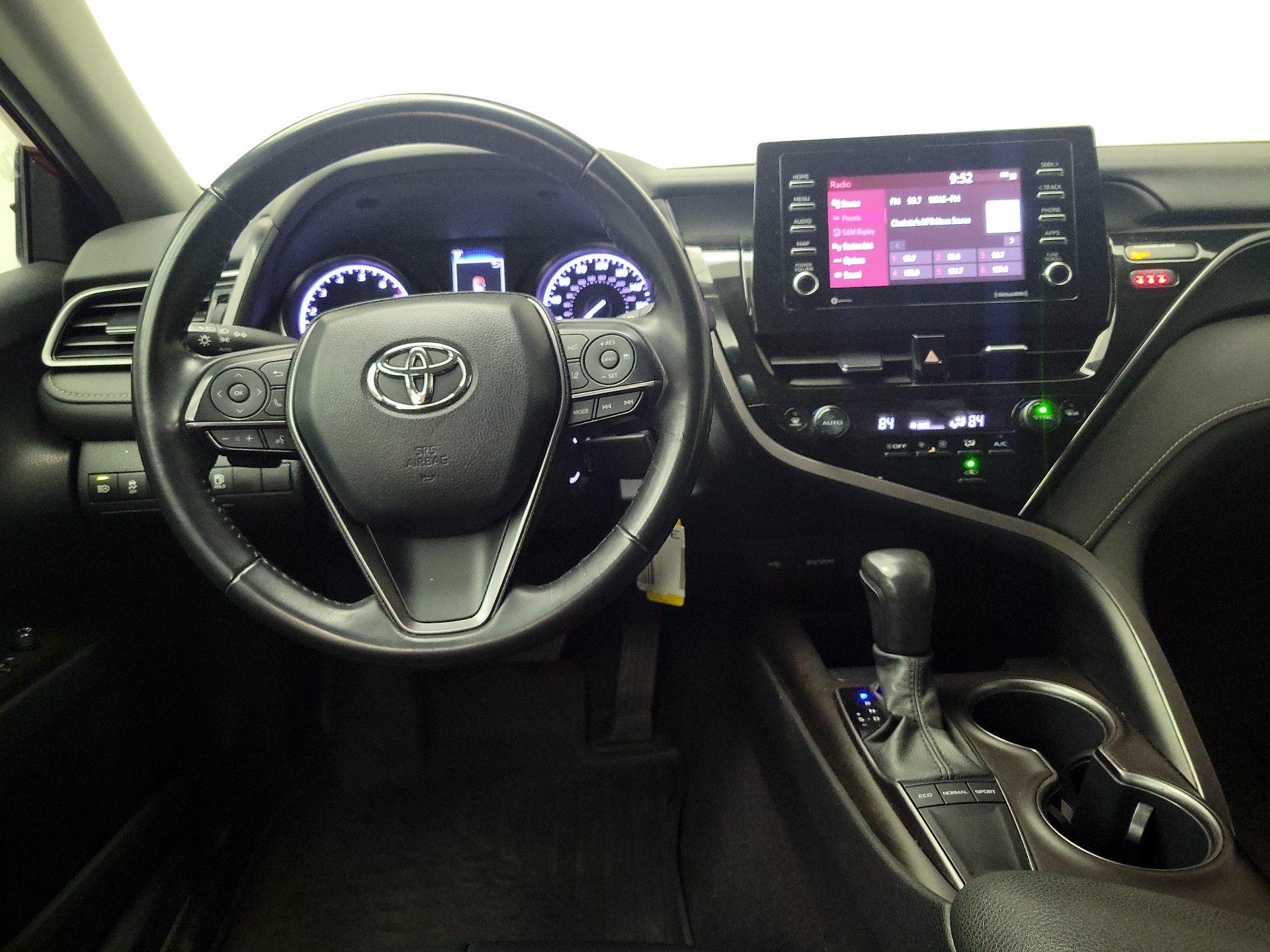 Thumbnail: 2023 Toyota Camry - 10