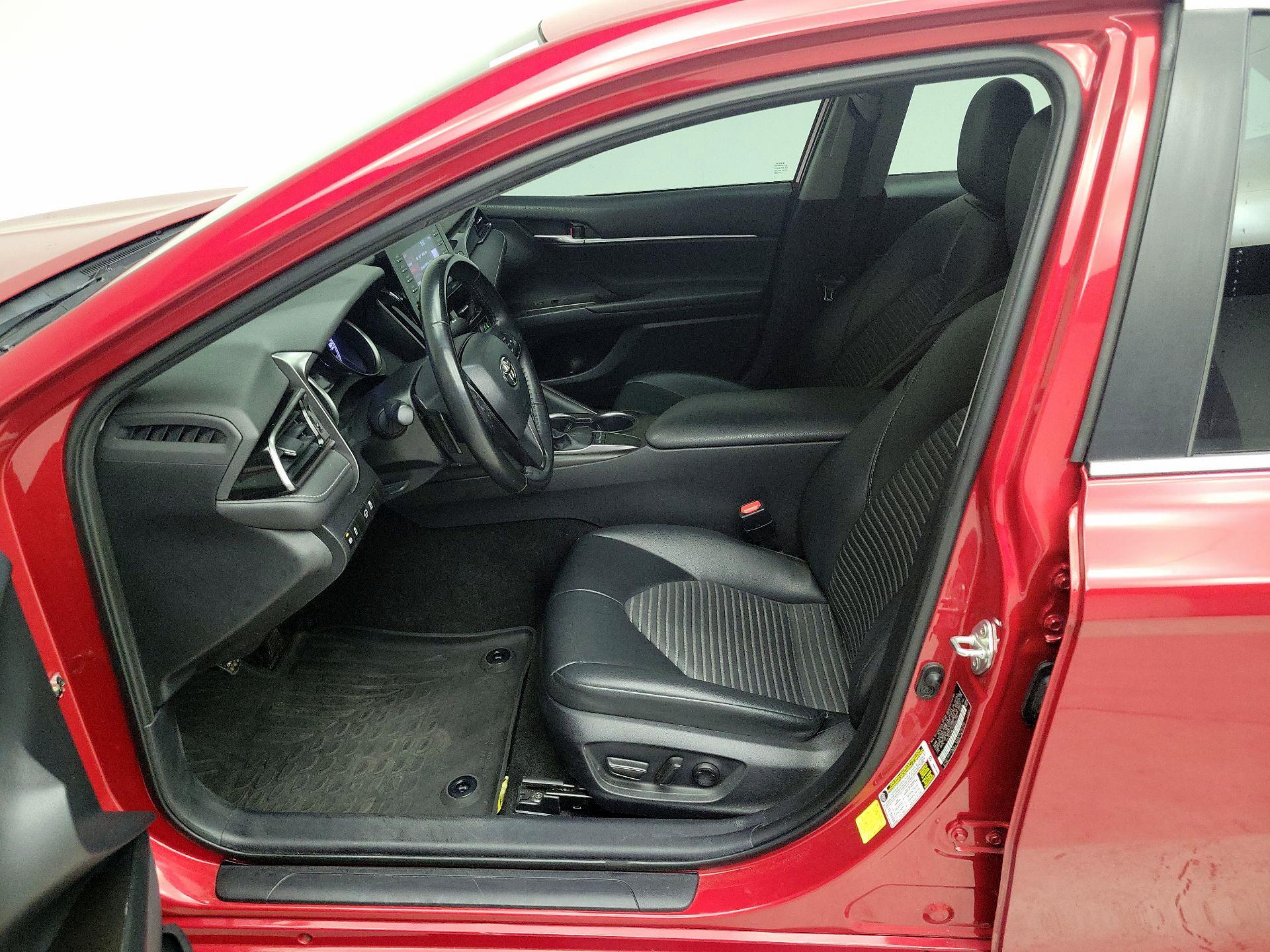 Thumbnail: 2023 Toyota Camry - 11