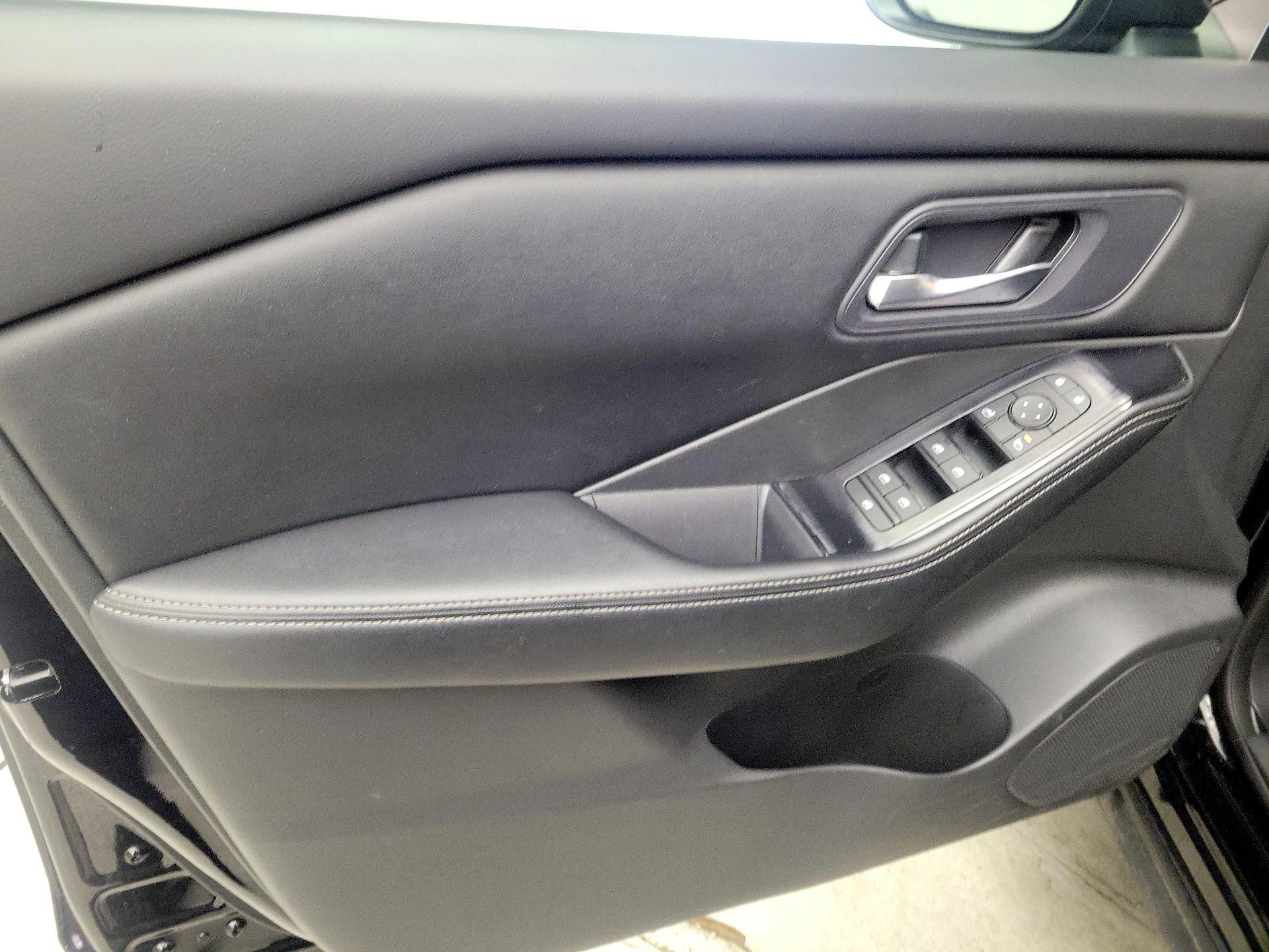 Thumbnail: 2024 Nissan Rogue - 12