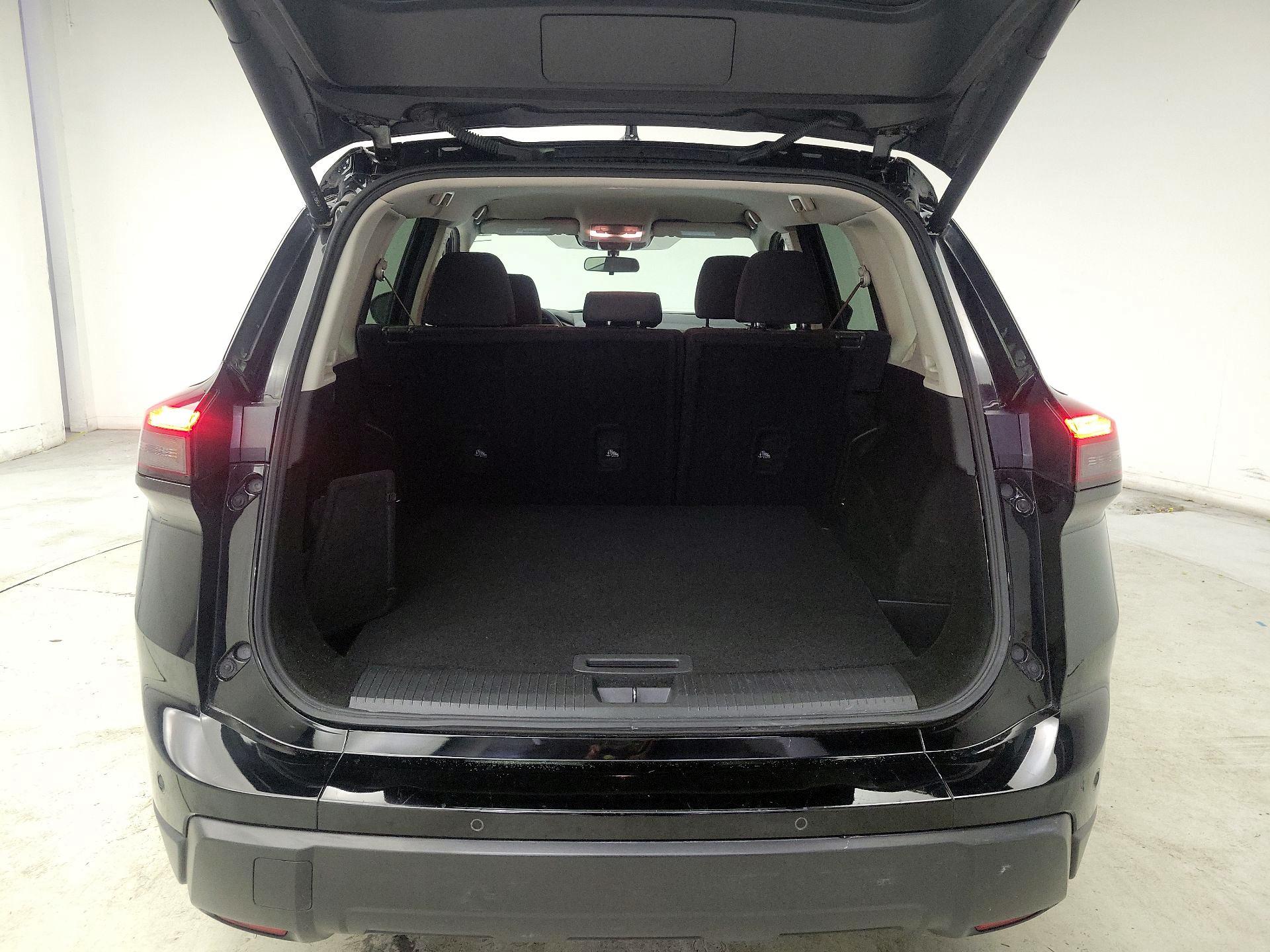 Thumbnail: 2024 Nissan Rogue - 20