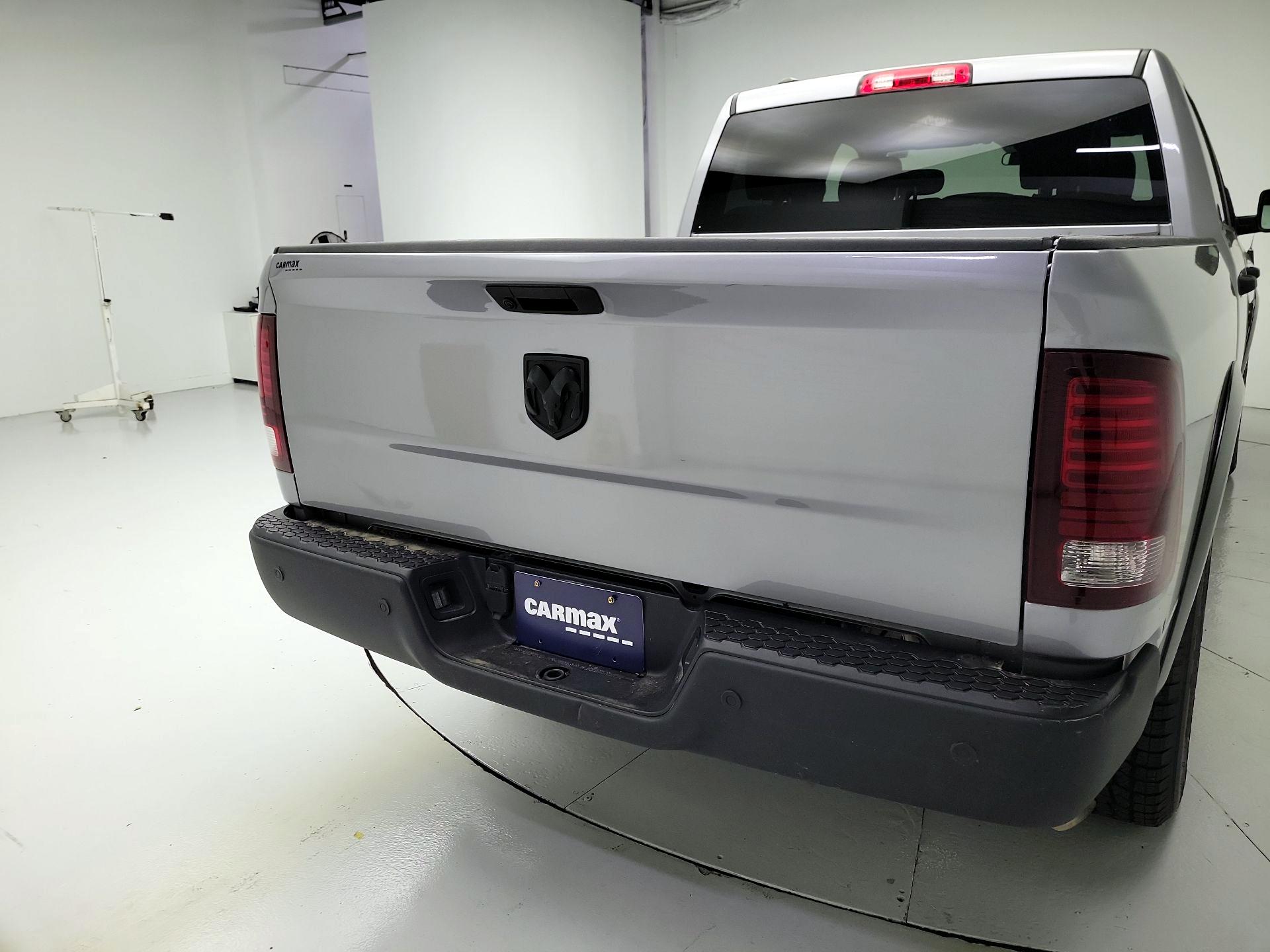 Thumbnail: 2024 RAM 1500 Classic - 20