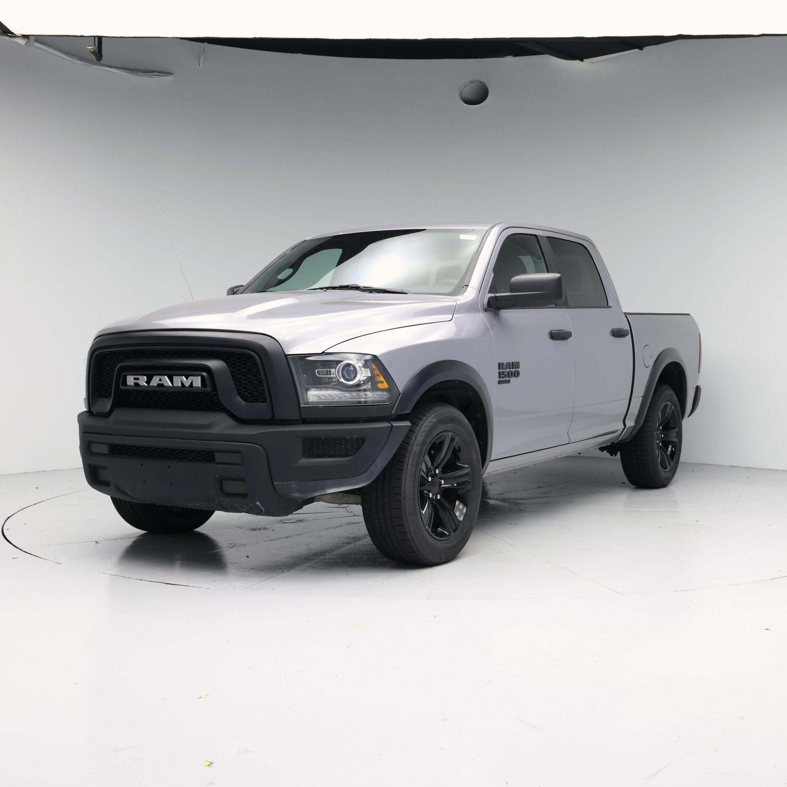 Thumbnail: 2024 RAM 1500 Classic - 4