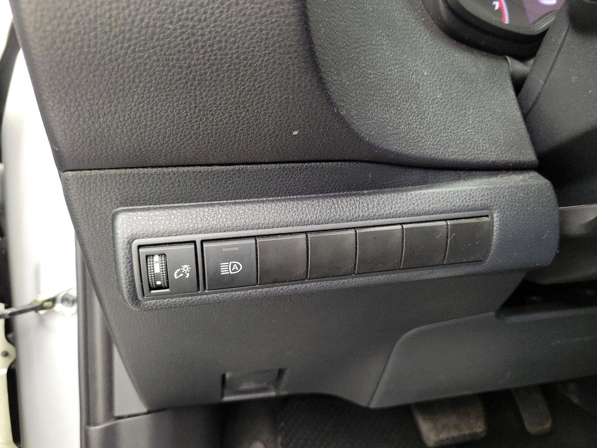 Thumbnail: 2024 Toyota Corolla - 13