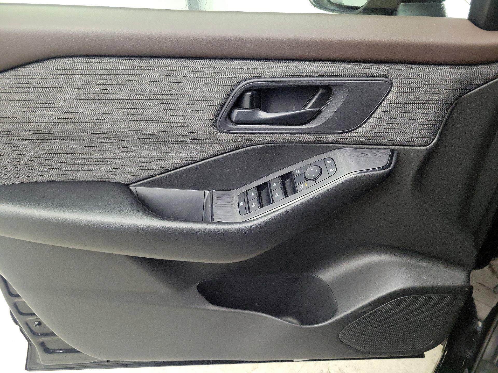 Thumbnail: 2023 Nissan Rogue - 12