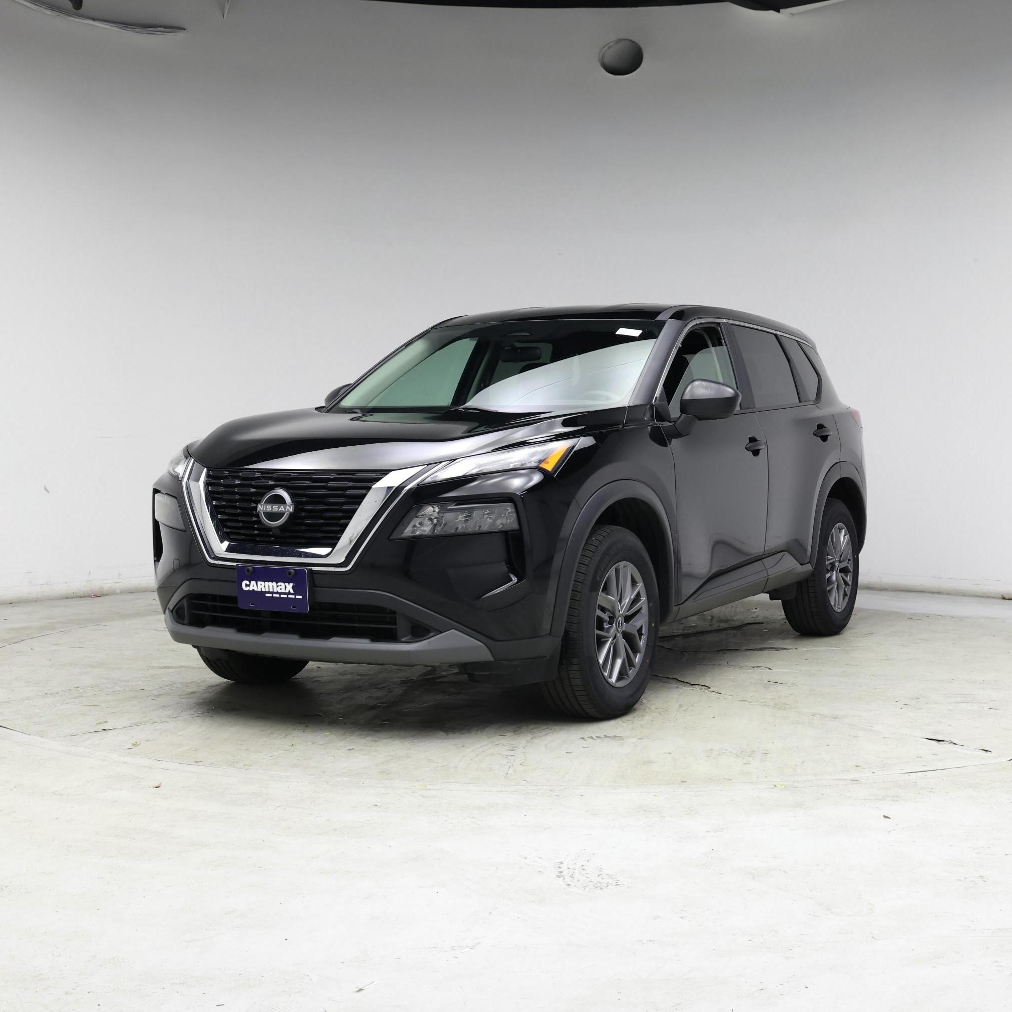 Thumbnail: 2023 Nissan Rogue - 4