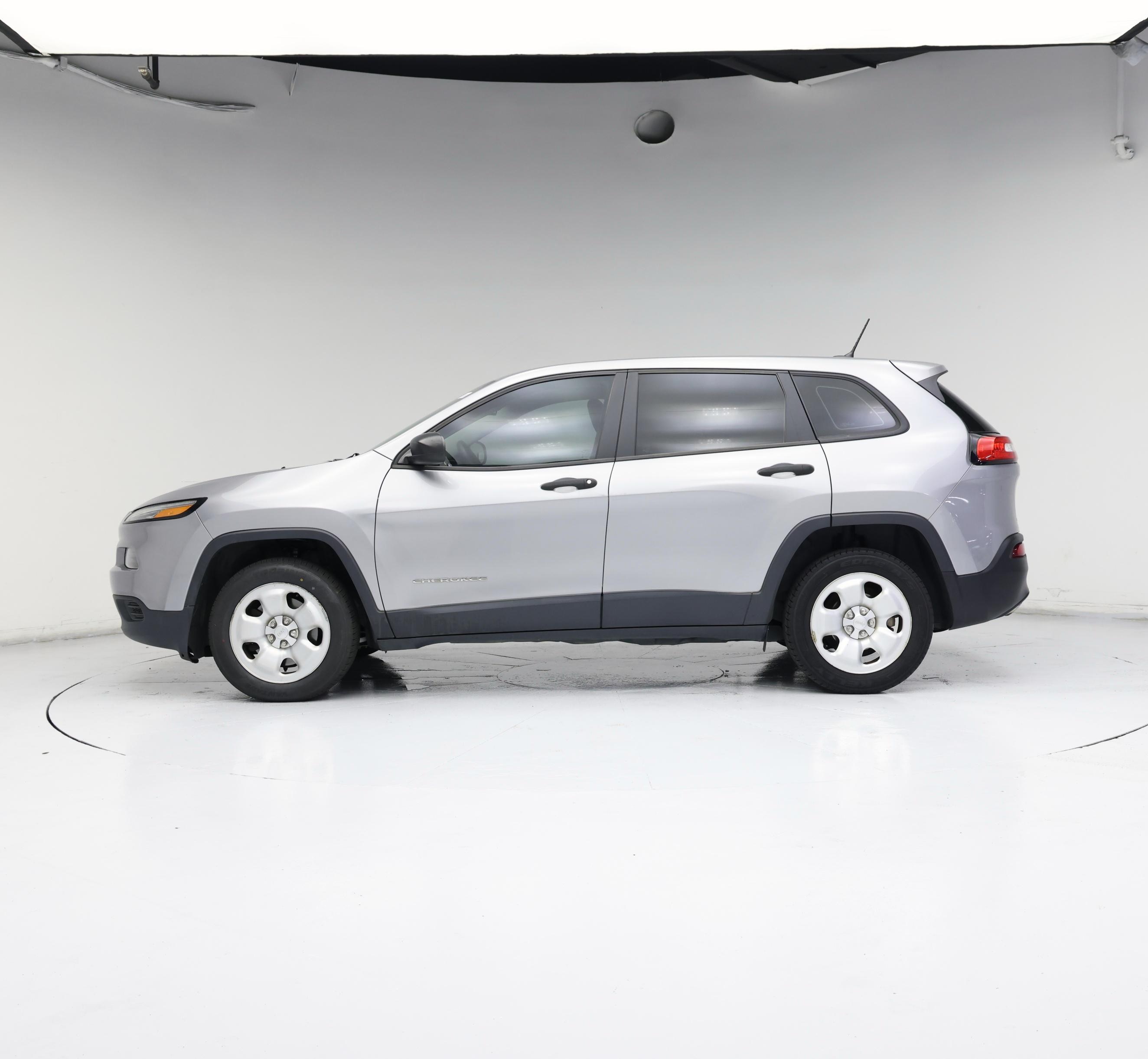 Thumbnail: 2015 Jeep Cherokee - 3