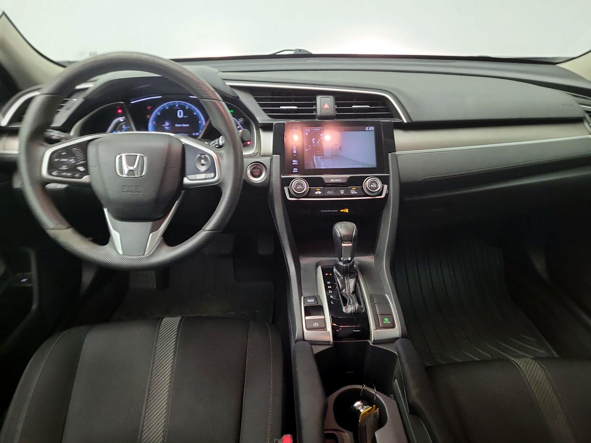 Thumbnail: 2017 Honda Civic - 9