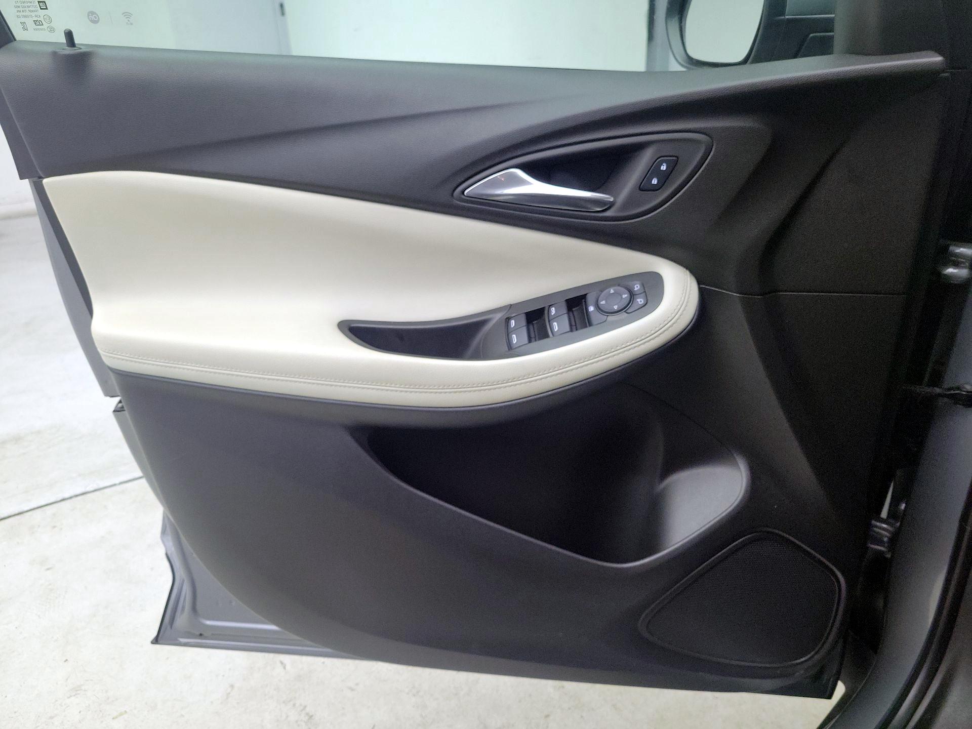 Thumbnail: 2023 Buick Encore GX - 12