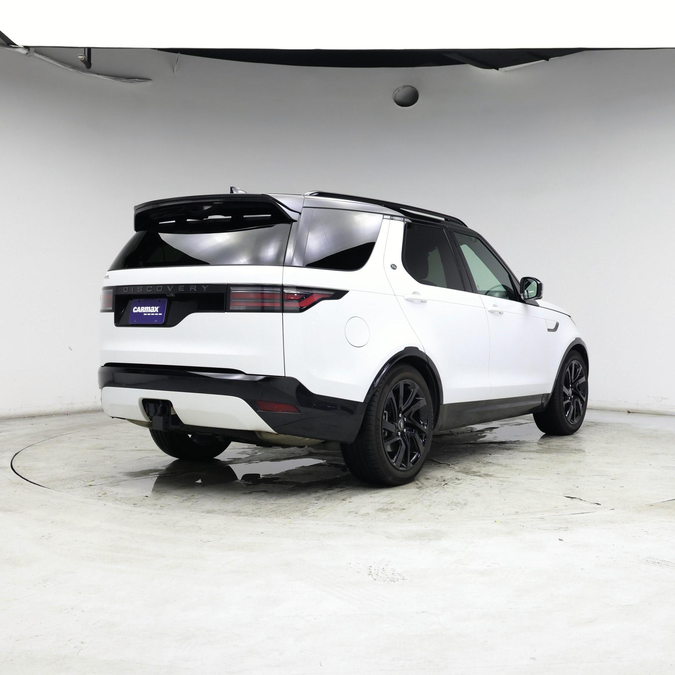 Thumbnail: 2024 Land Rover Discovery - 8