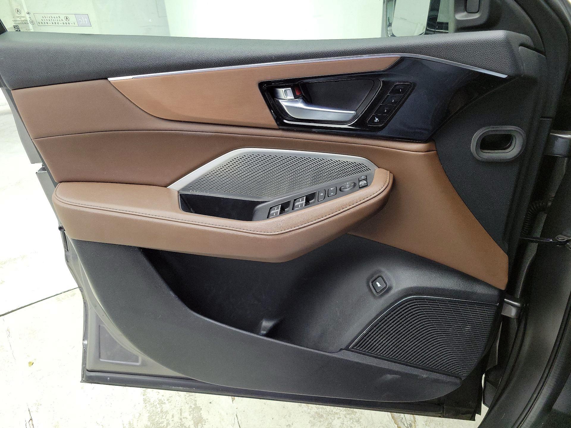 Thumbnail: 2022 Acura MDX - 12