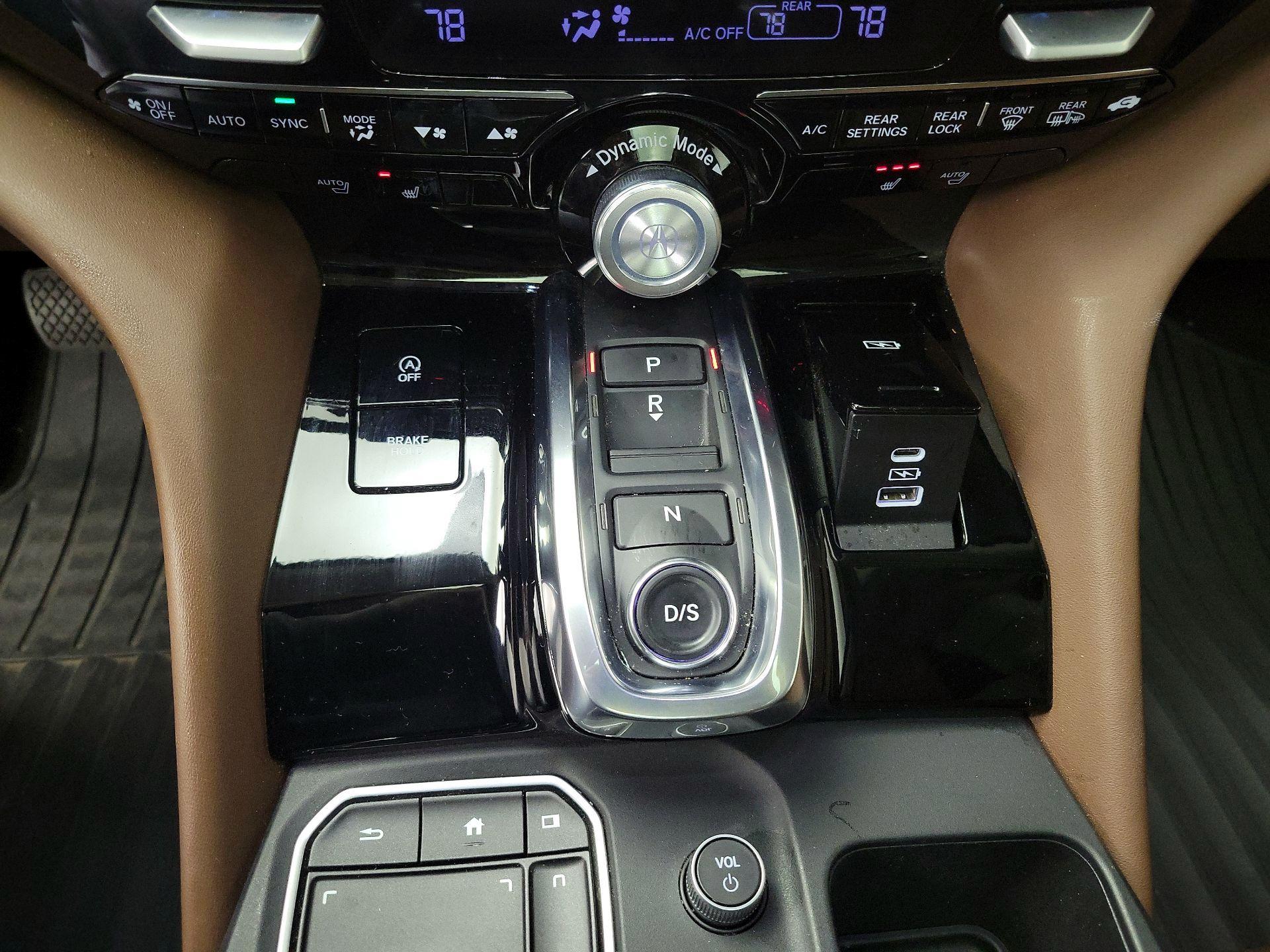 Thumbnail: 2022 Acura MDX - 18