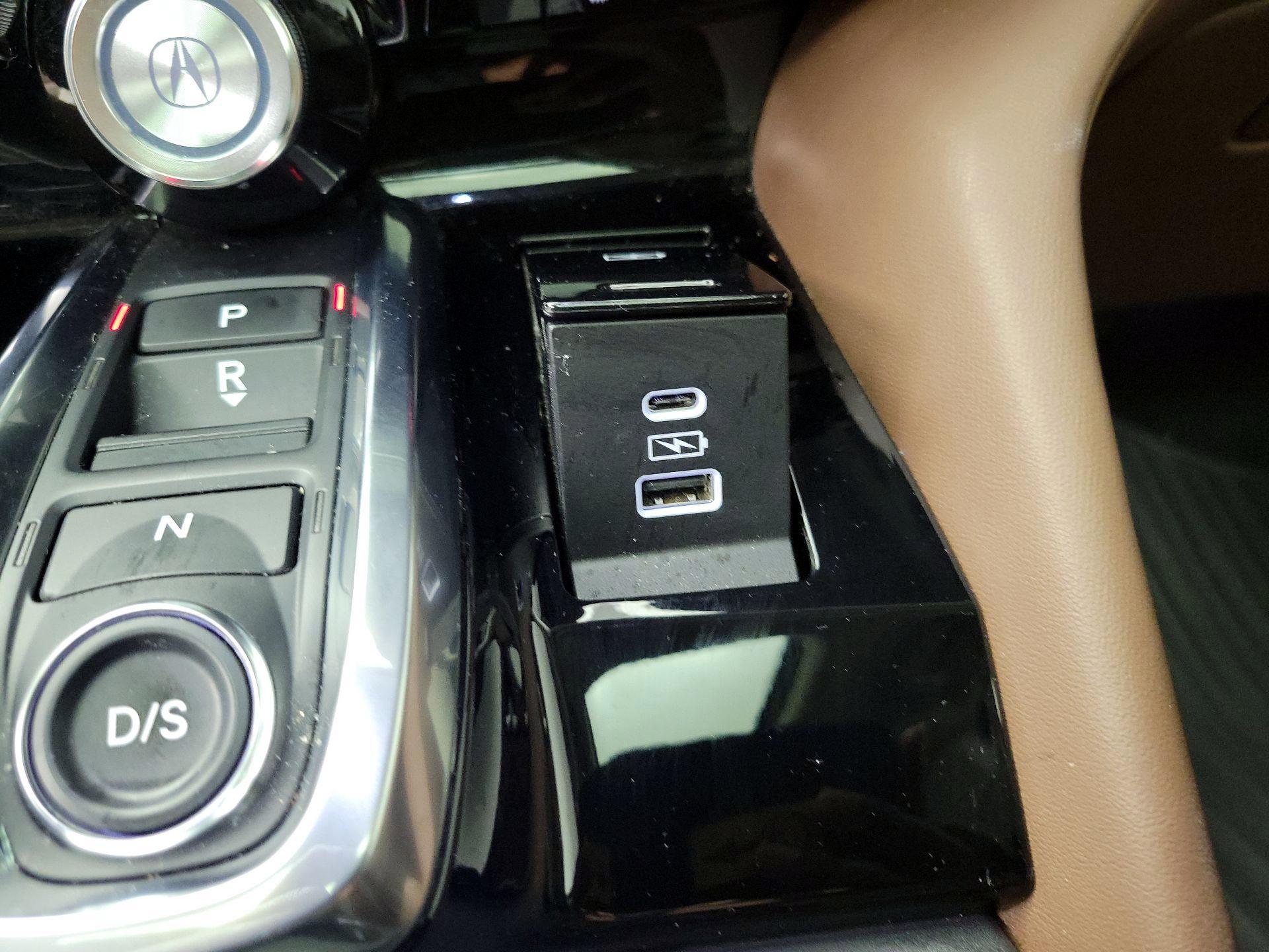 Thumbnail: 2022 Acura MDX - 19