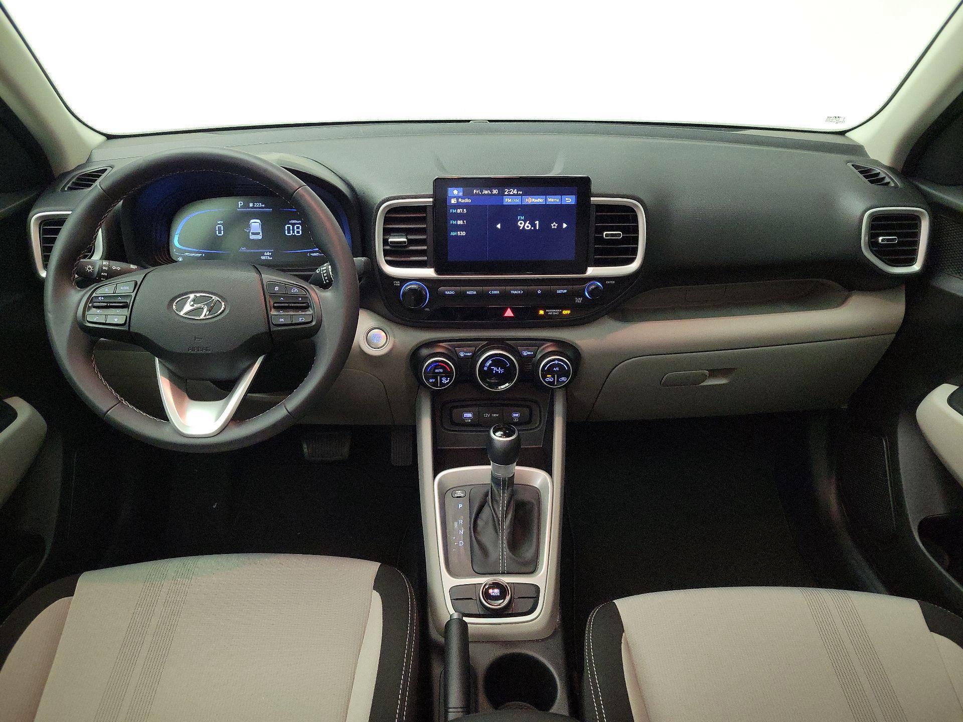 Thumbnail: 2024 Hyundai Venue - 9