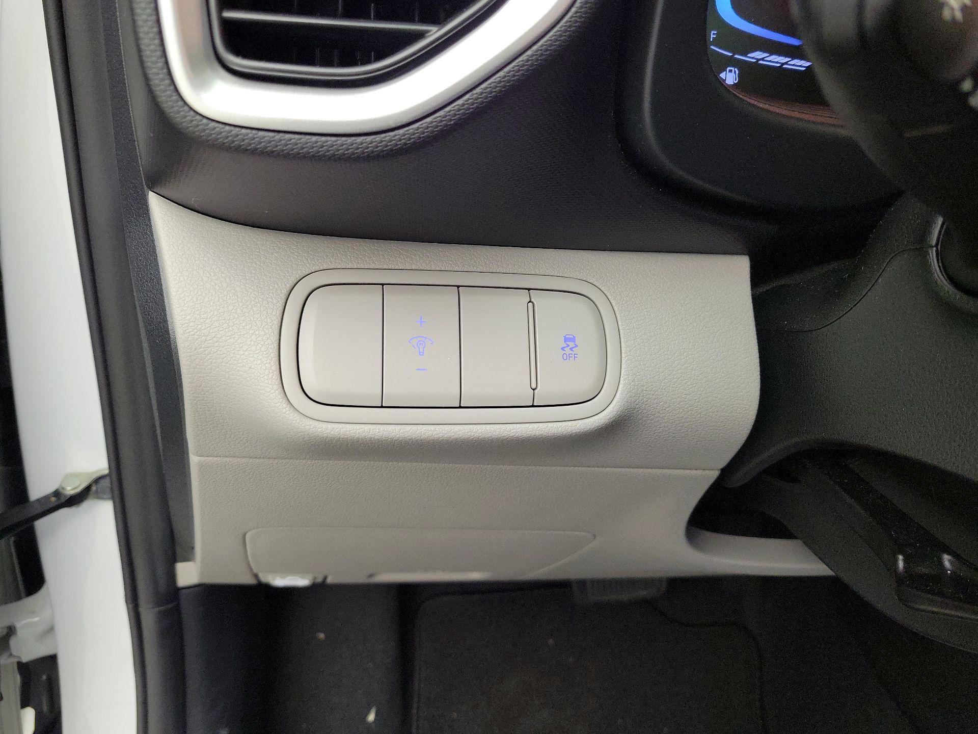 Thumbnail: 2024 Hyundai Venue - 13