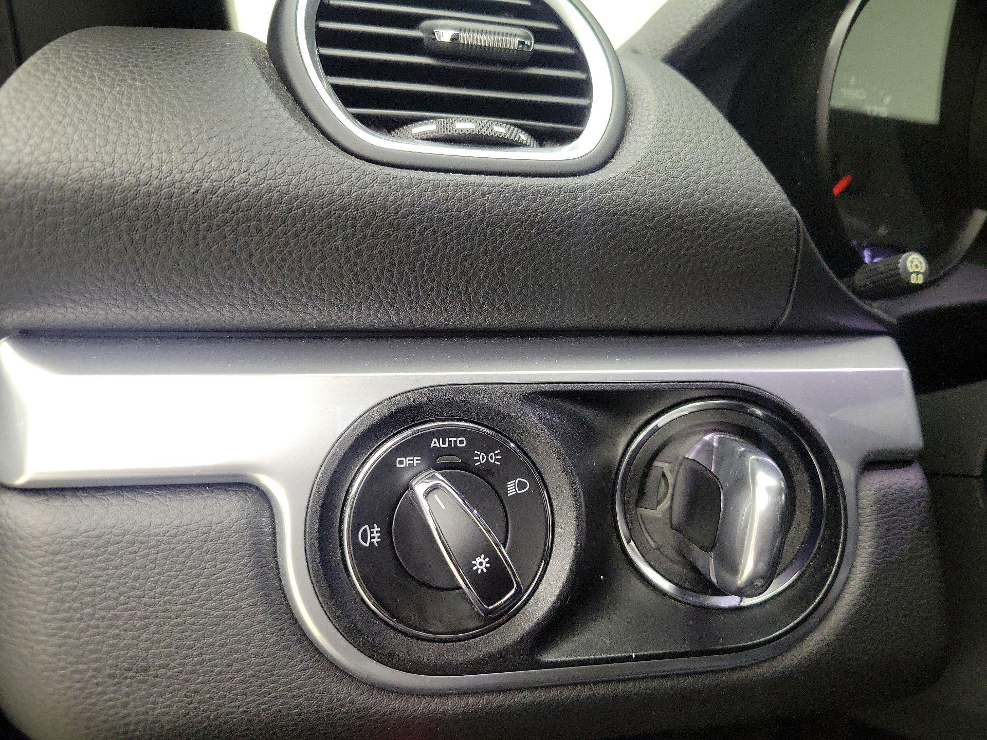 Thumbnail: 2018 Porsche 718 Boxster - 13