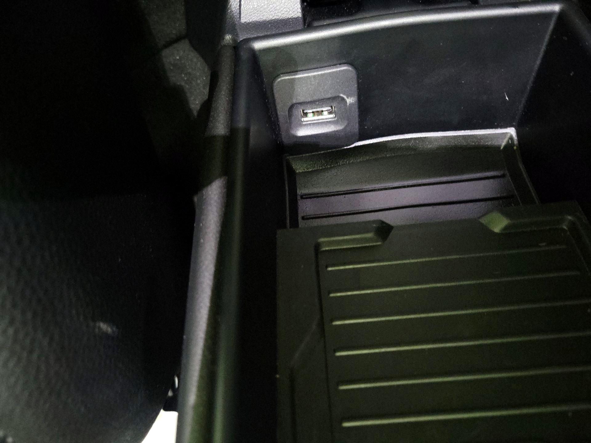 Thumbnail: 2018 Porsche 718 Boxster - 18