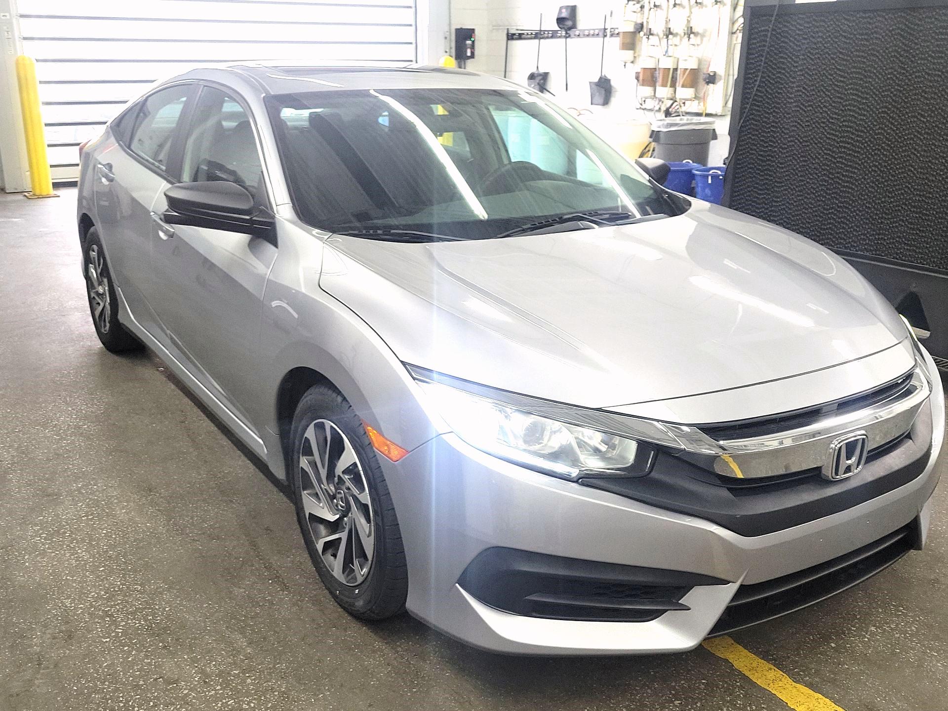 Thumbnail: 2016 Honda Civic - 1