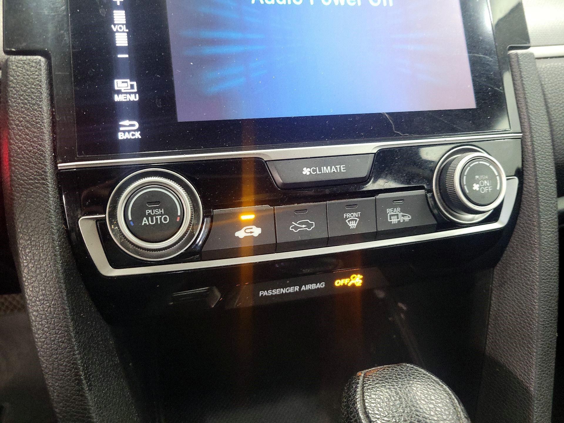 Thumbnail: 2016 Honda Civic - 14