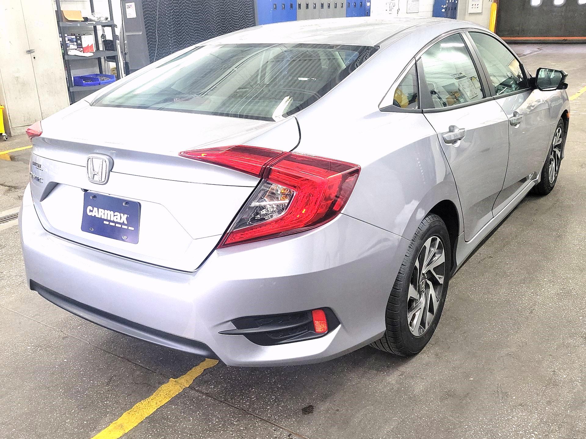 Thumbnail: 2016 Honda Civic - 5
