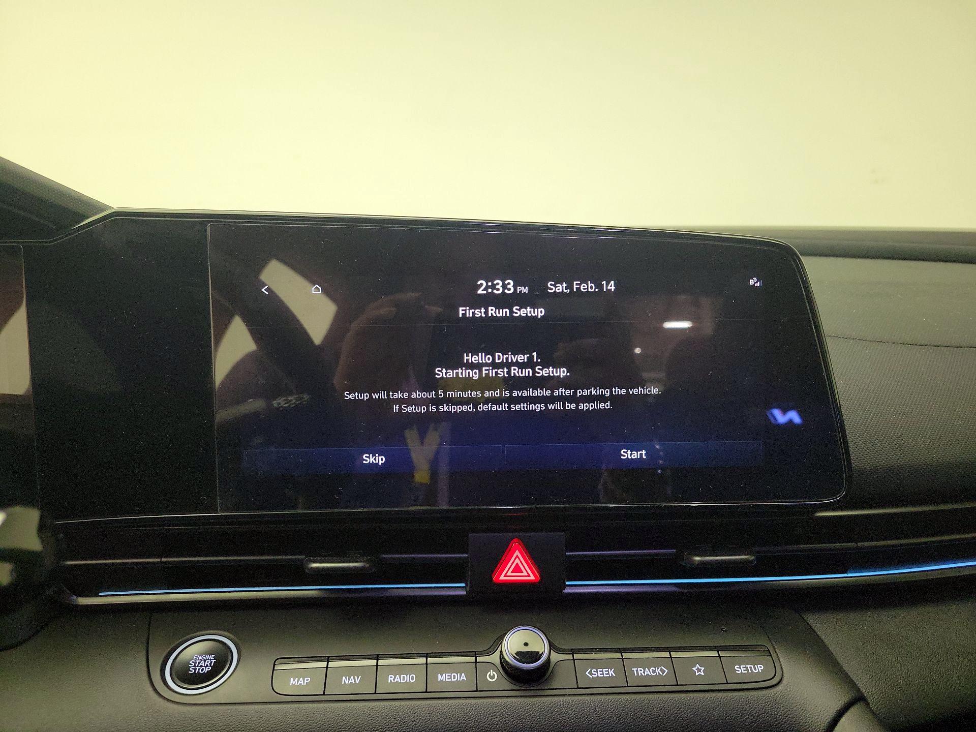 Thumbnail: 2025 Hyundai Elantra - 16