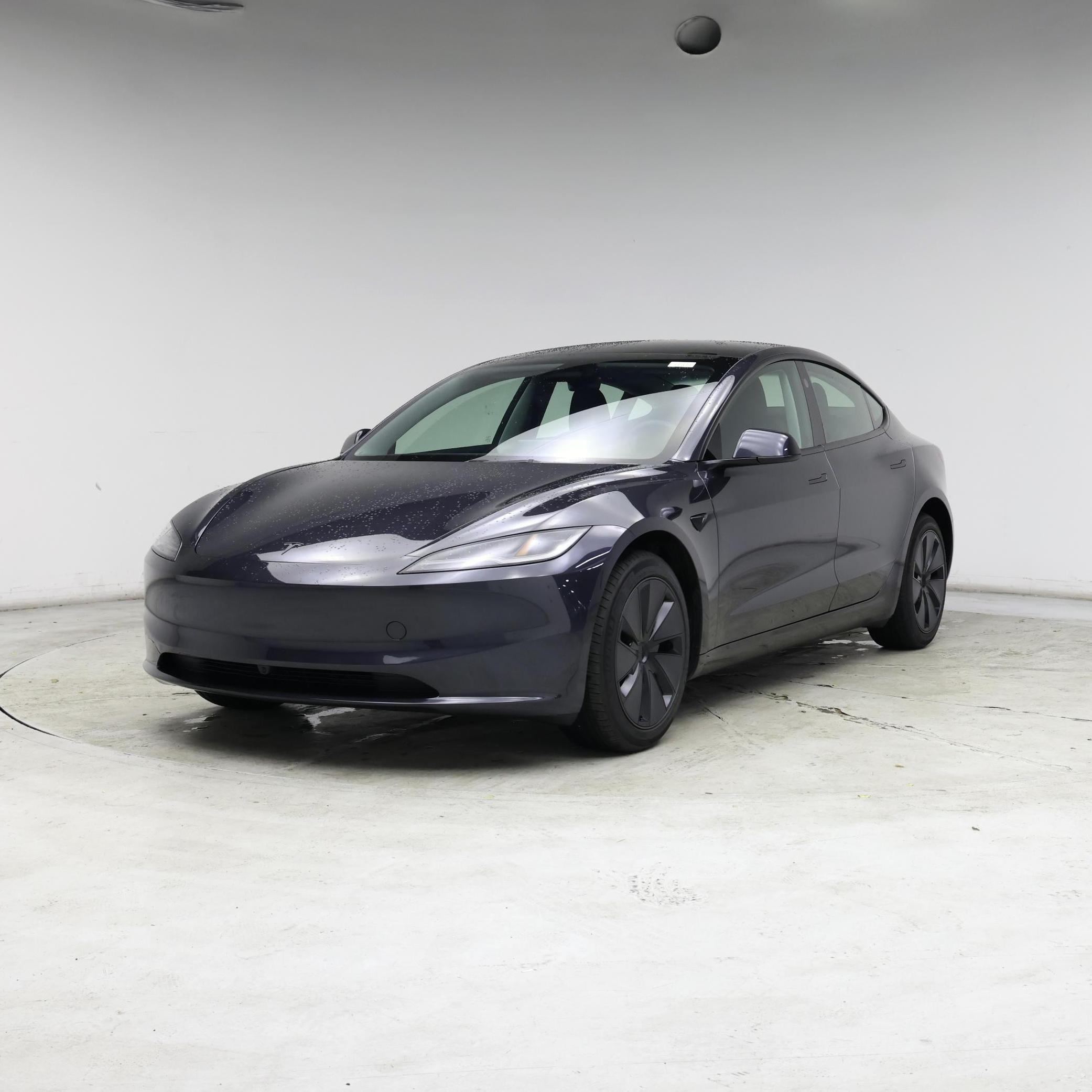 Thumbnail: 2026 Tesla Model 3 - 4