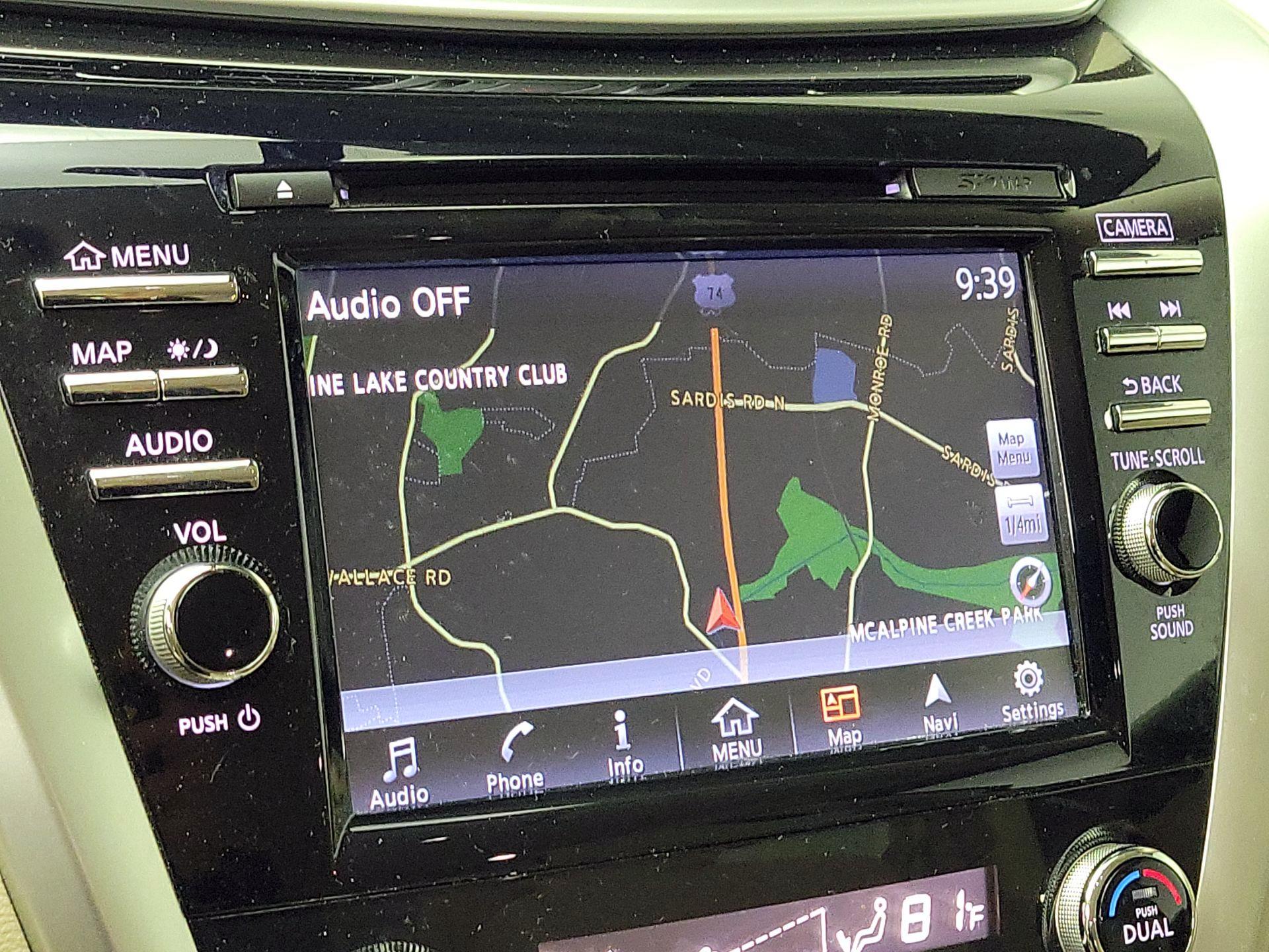 Thumbnail: 2016 Nissan Murano - 15