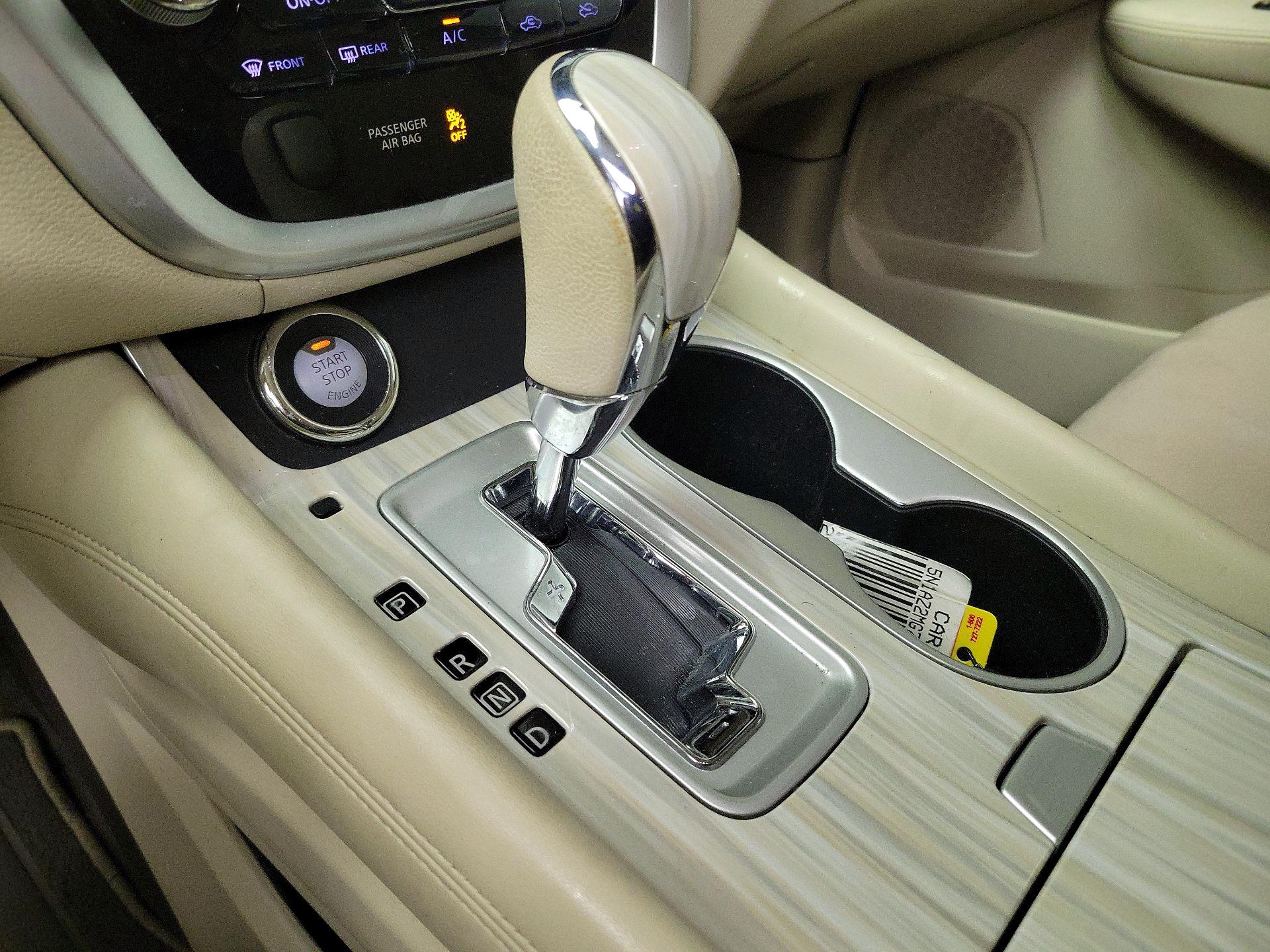 Thumbnail: 2016 Nissan Murano - 17