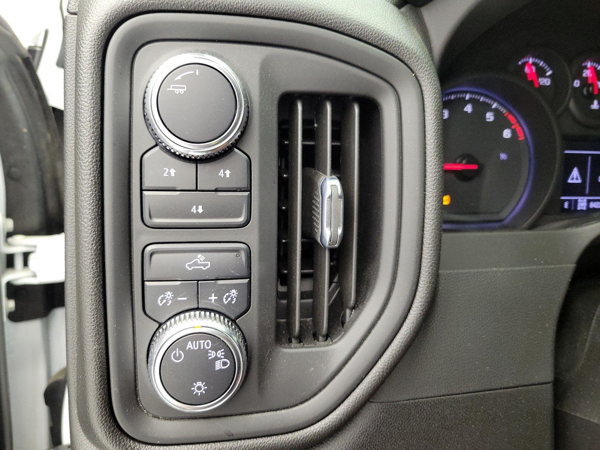 Thumbnail: 2024 GMC Sierra 3500 - 11