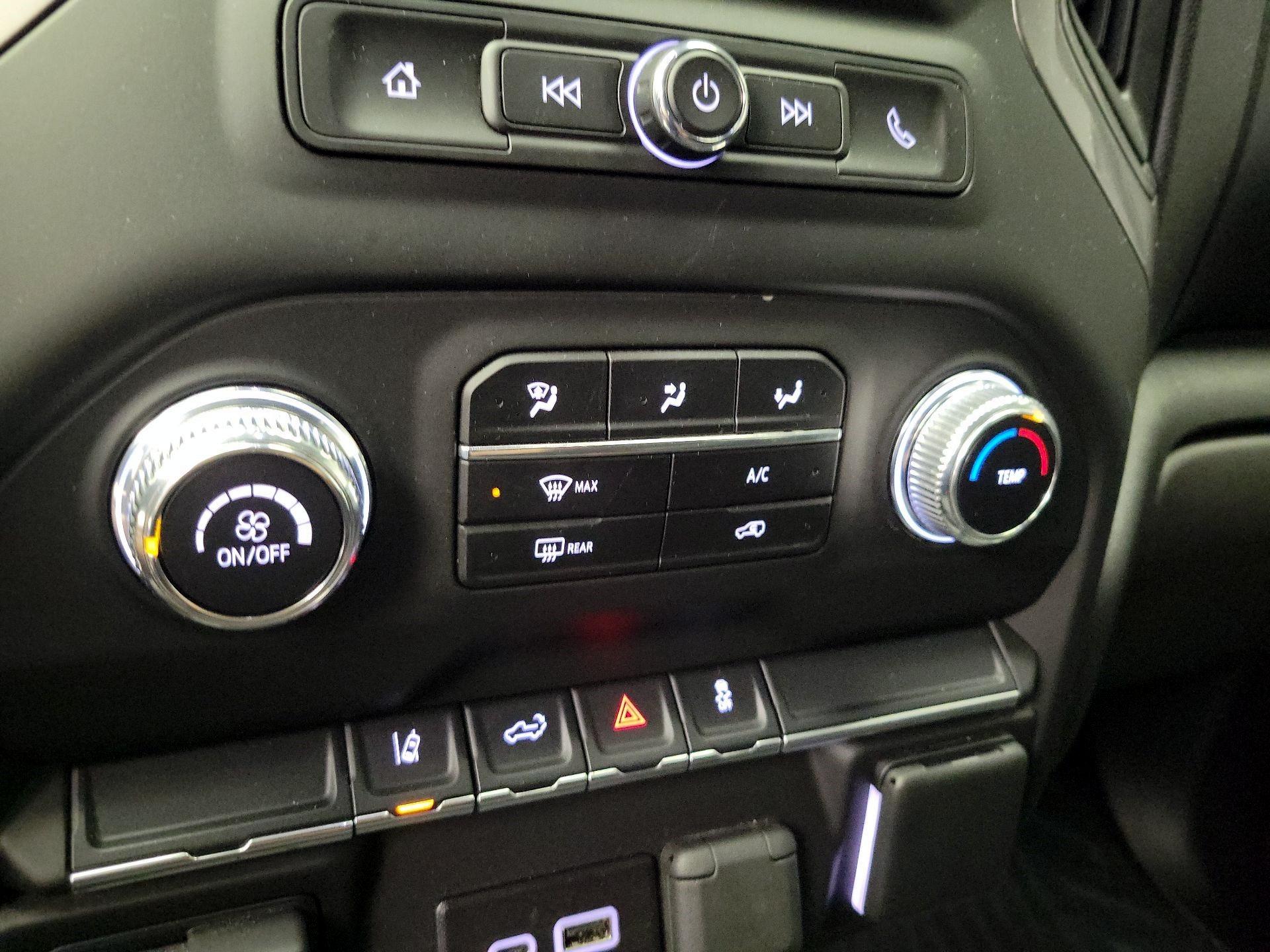 Thumbnail: 2024 GMC Sierra 3500 - 14